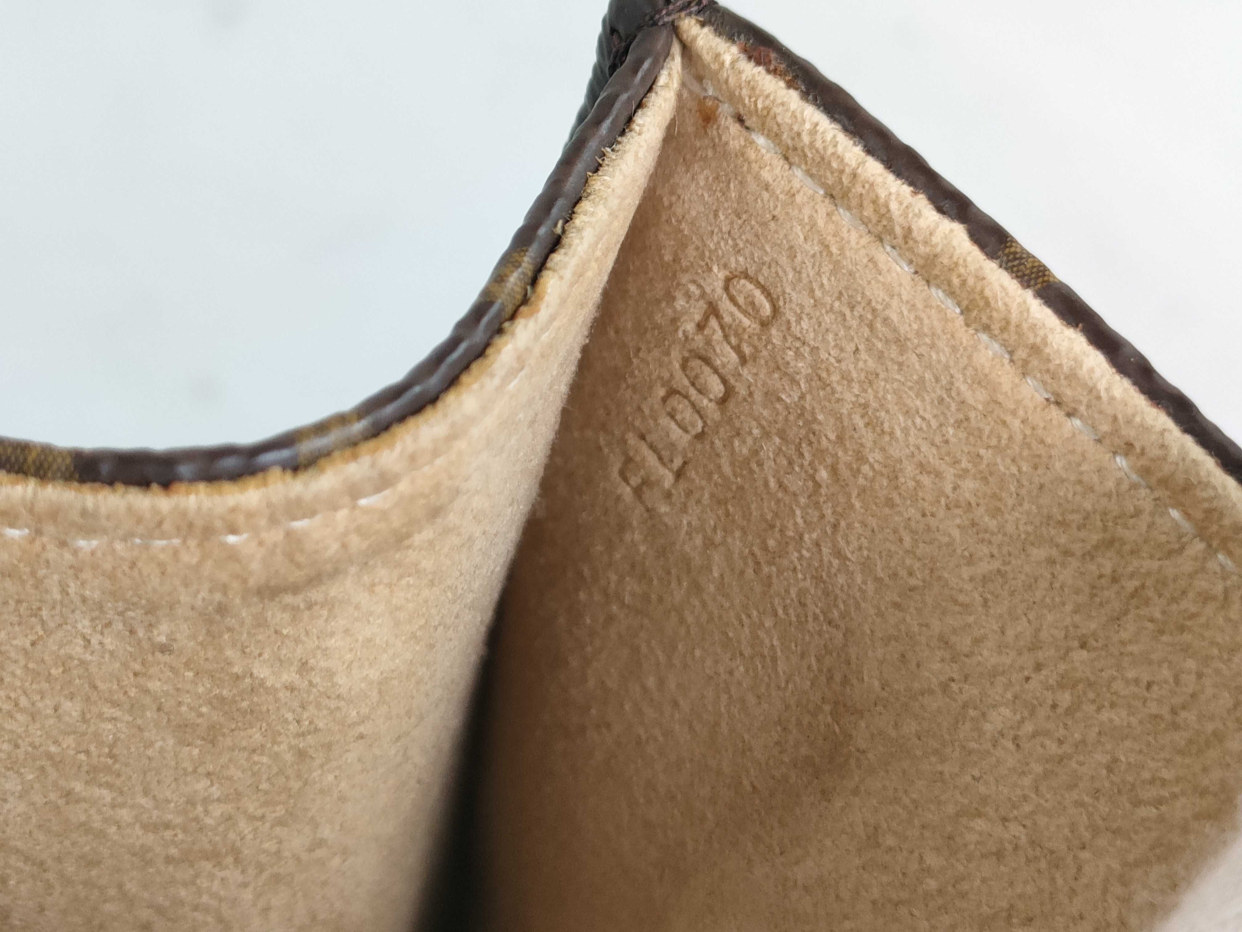 Monogram Pochette Twin PM M51854 FL0070 Pouch — view 10
