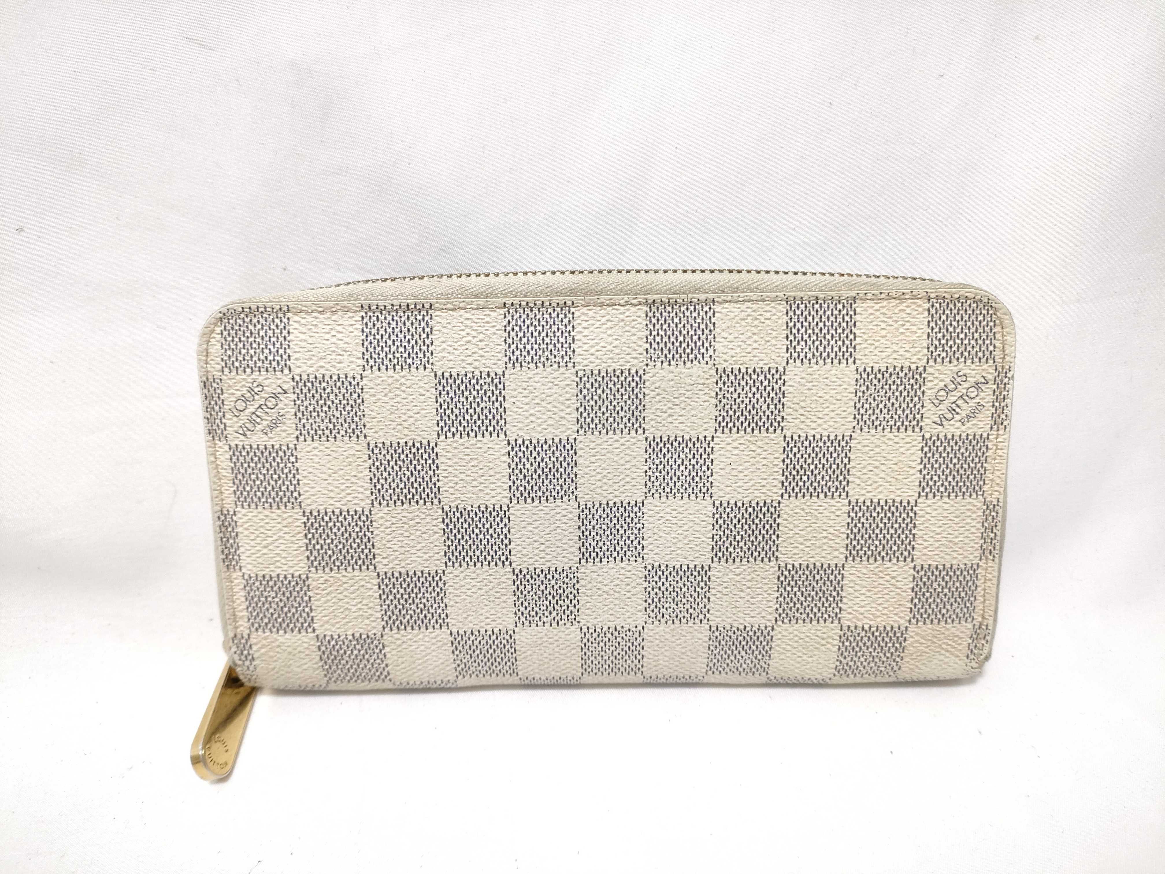 Damier Azur Zippy Wallet