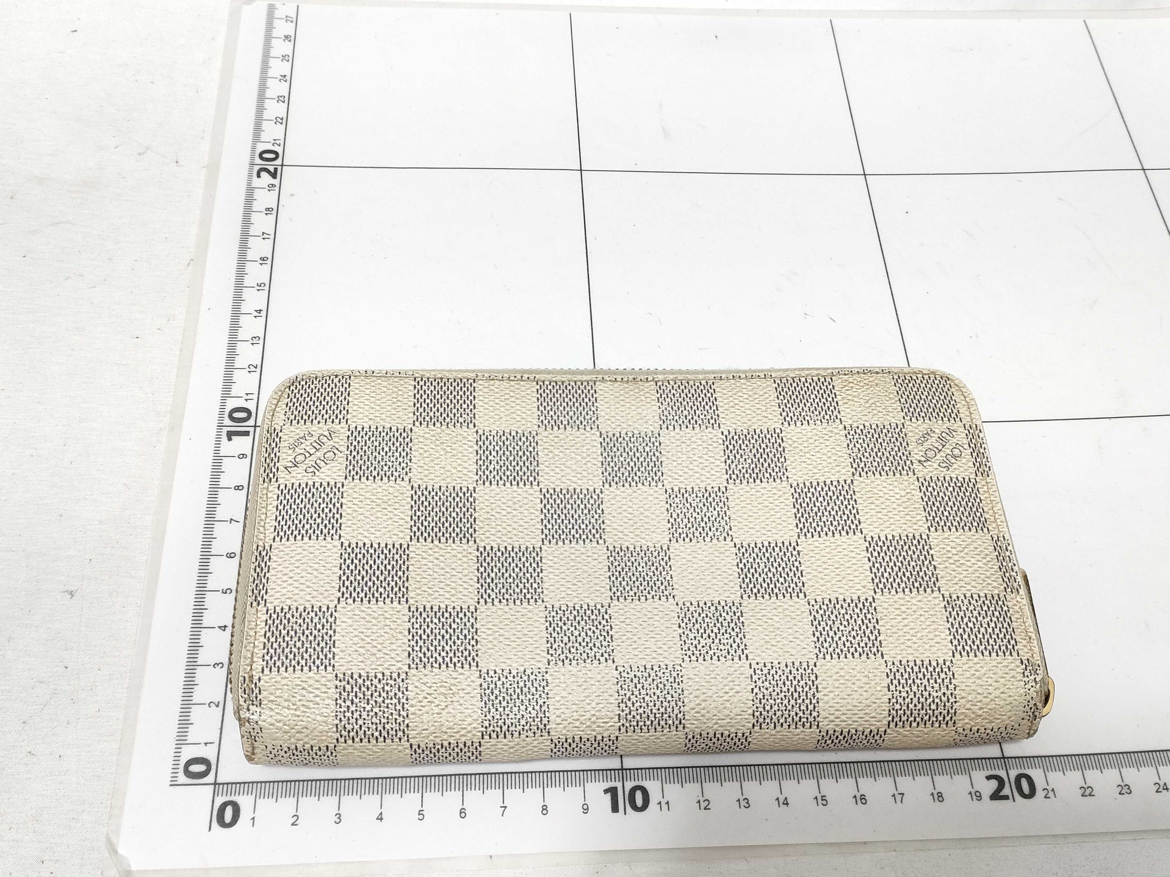 Damier Azur Zippy Wallet — view 2