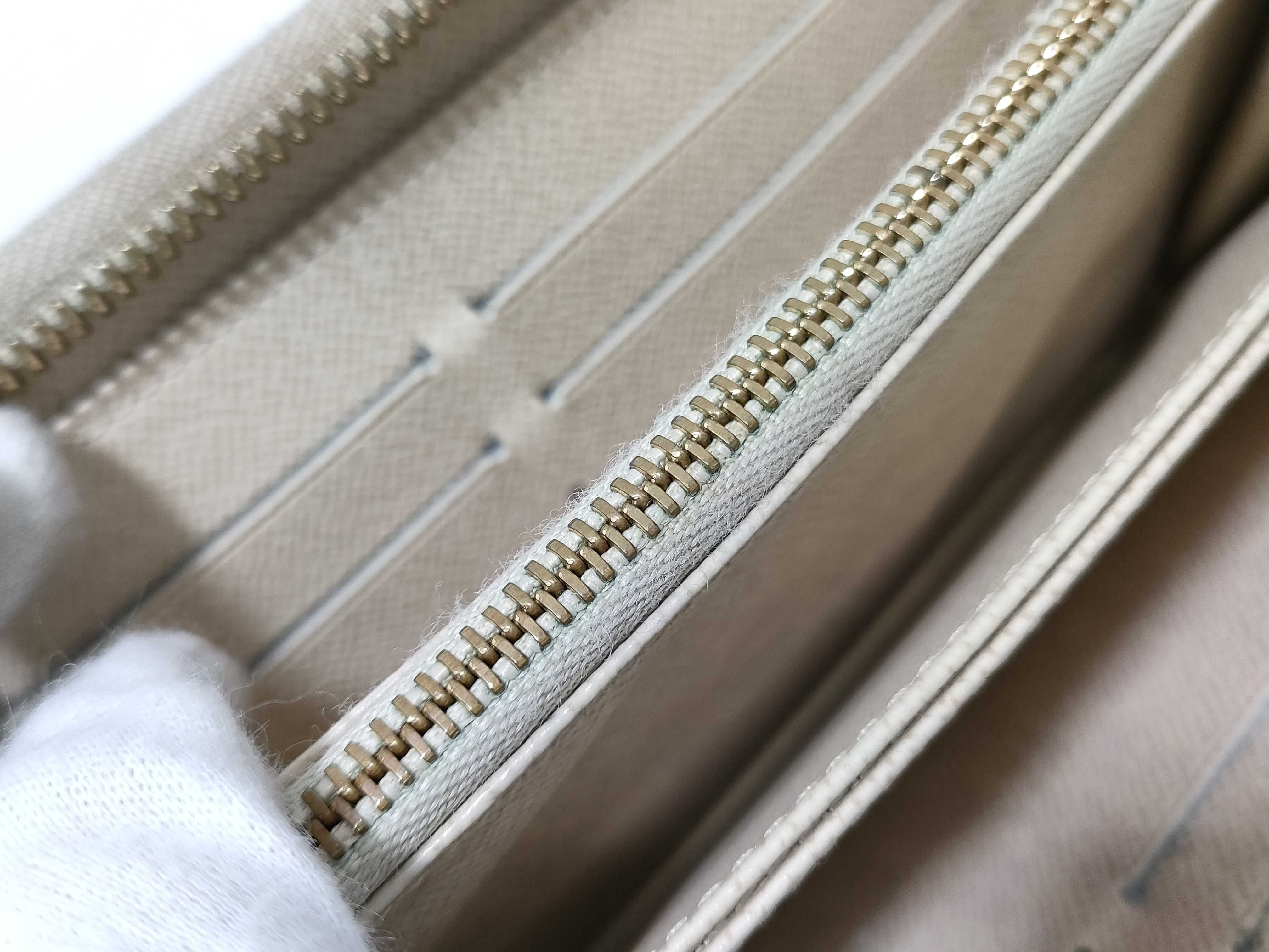 Damier Azur Zippy Wallet — view 8