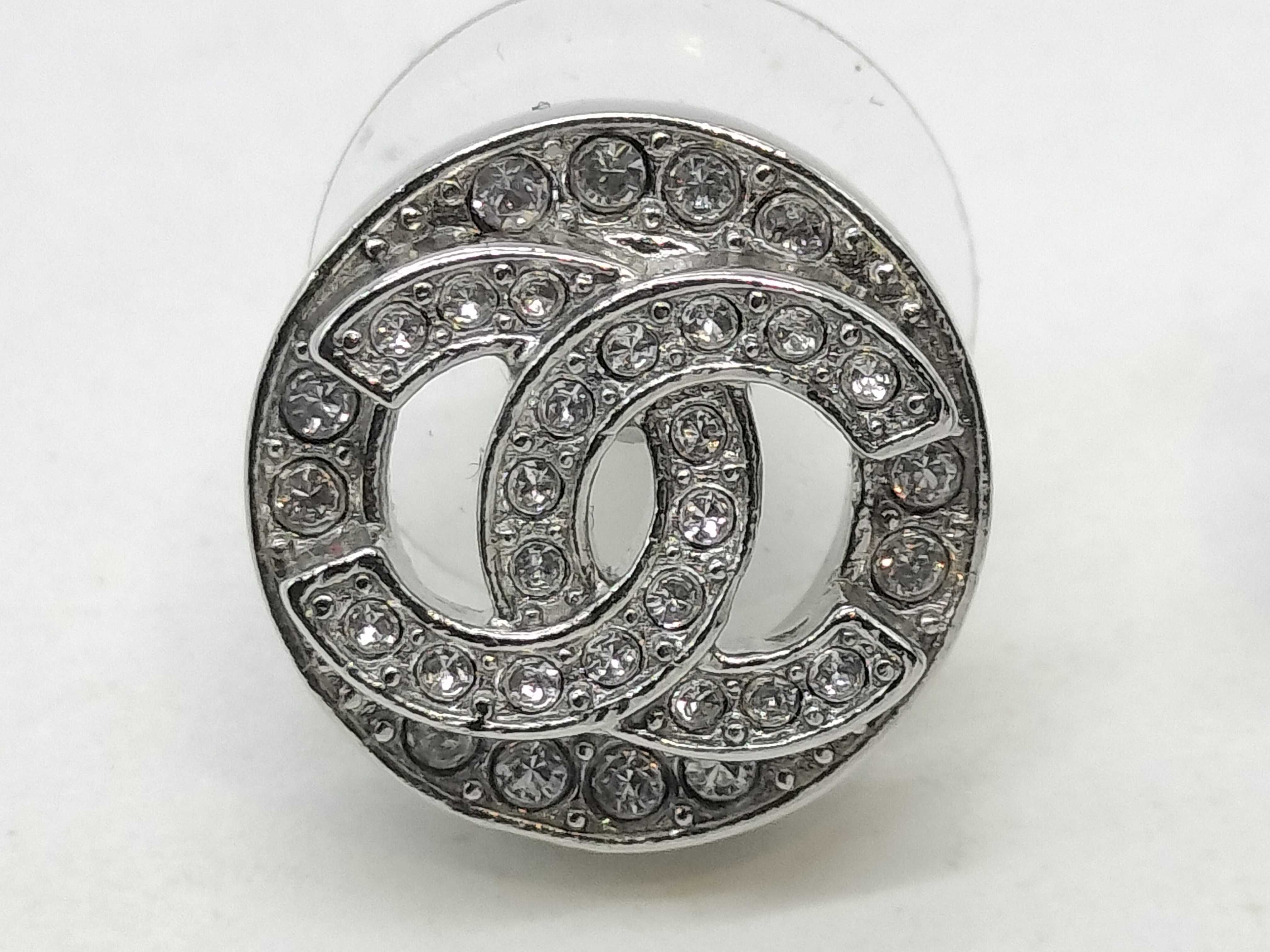 B25 S Earrings — view 2