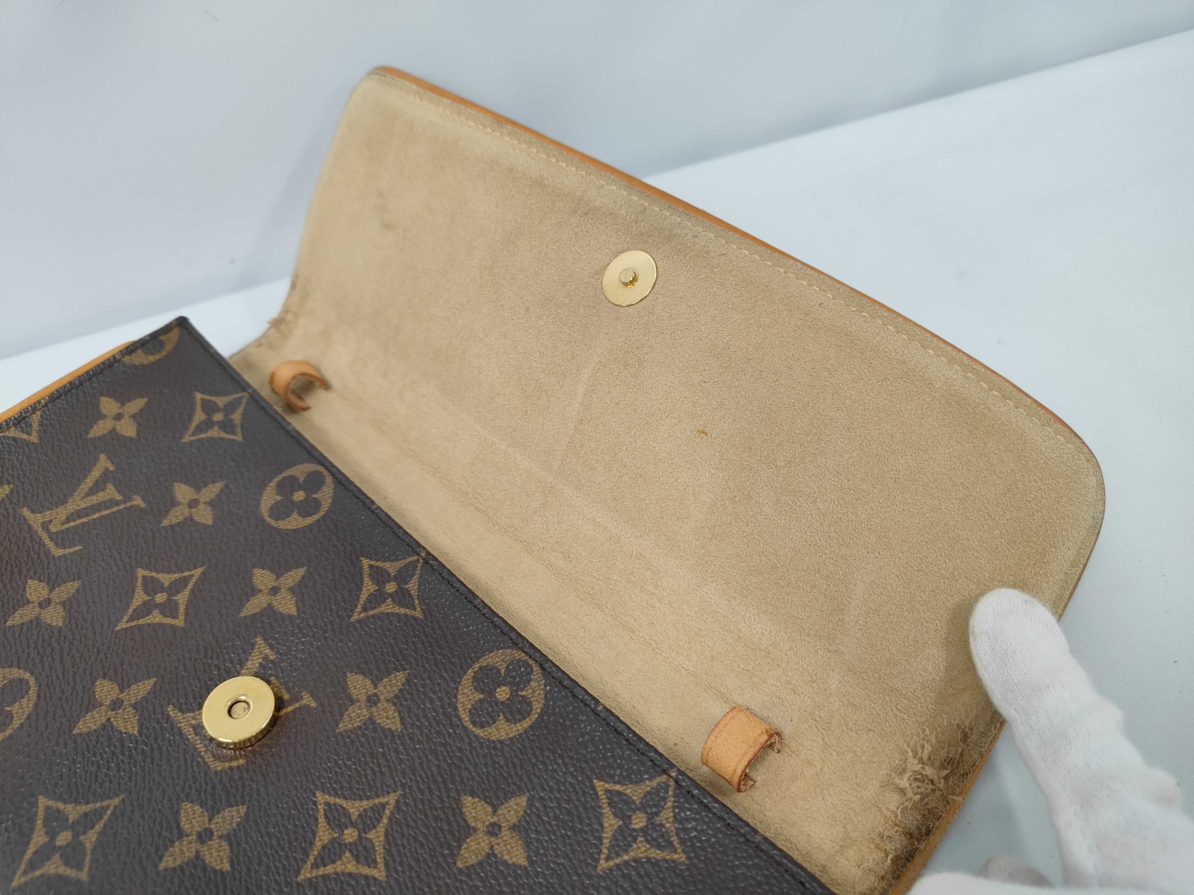 Monogram Shoulder Bag Pochette Twin GM M51852 Clutch Bag — view 5