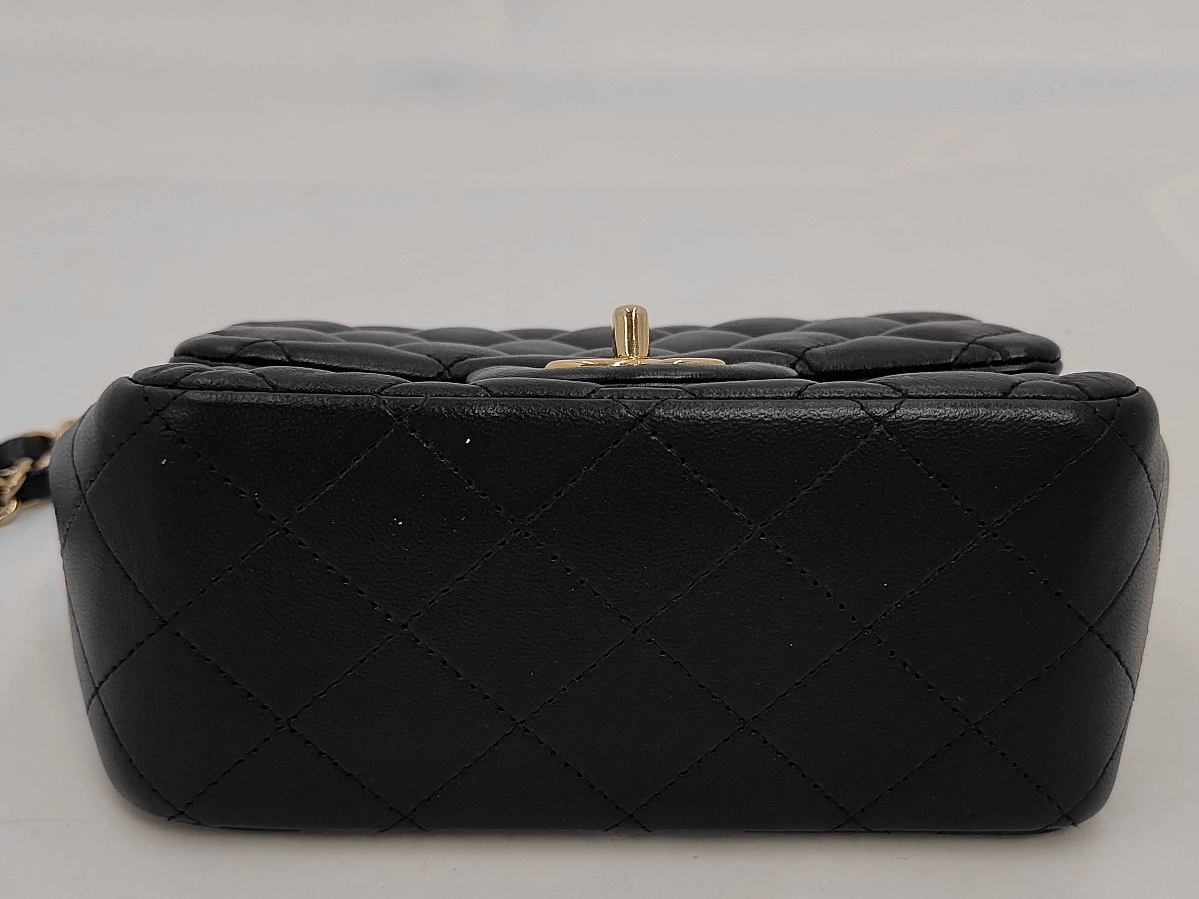 CF Chain Shoulder Bag — view 4
