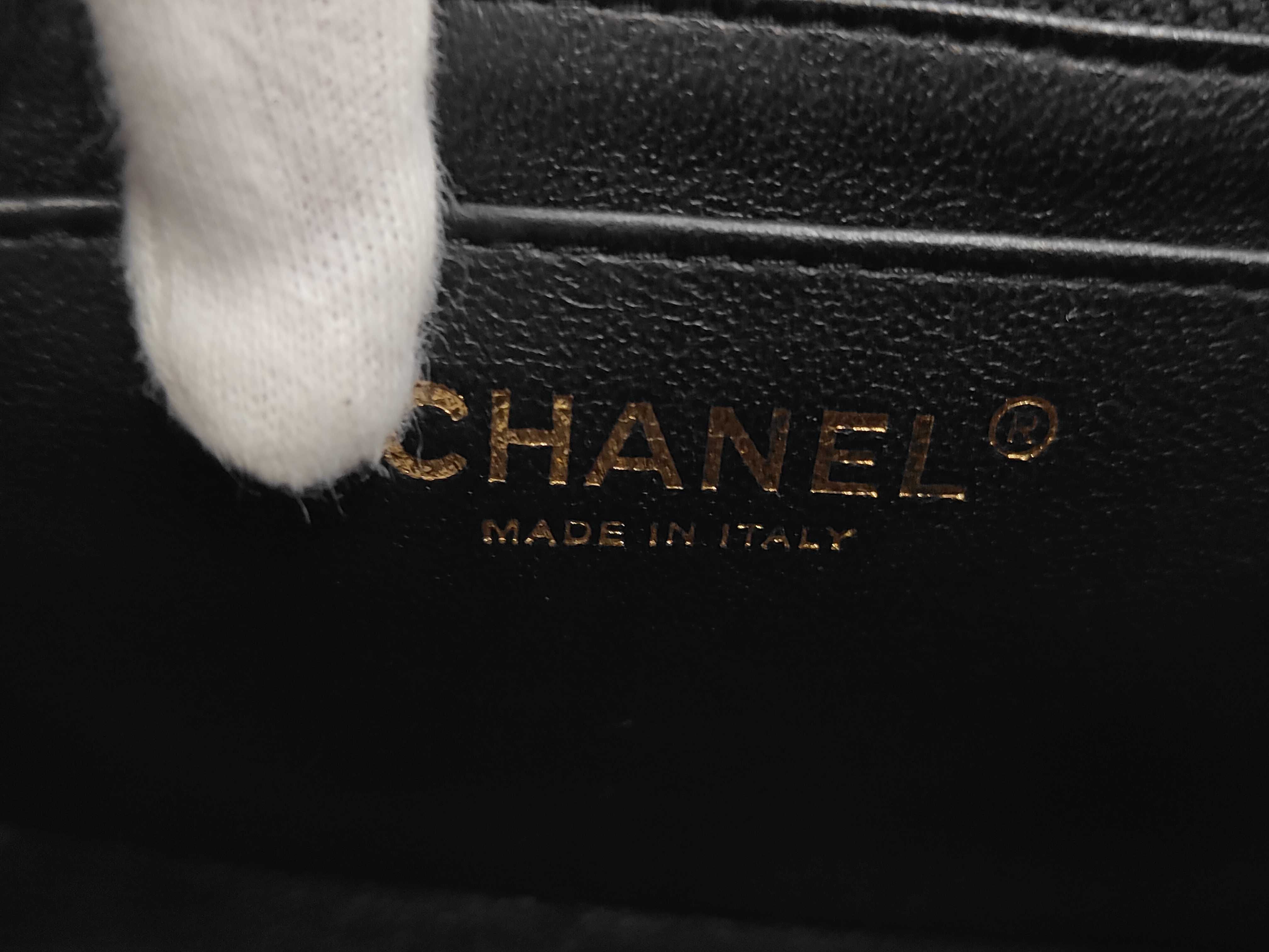 CF Chain Shoulder Bag — view 9