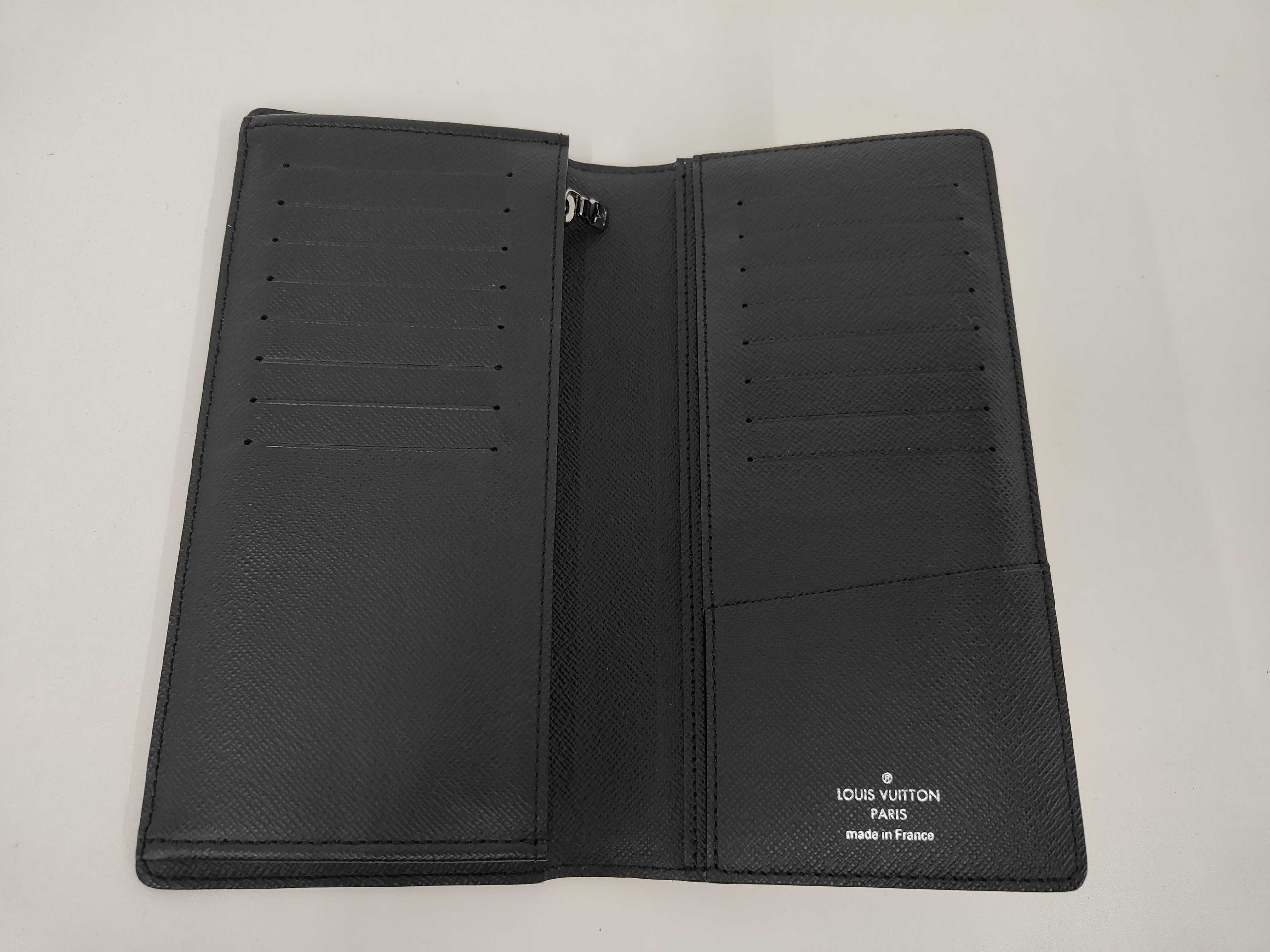 Monogram Eclipse Portefeuille Plaza M61697 Wallet — view 3