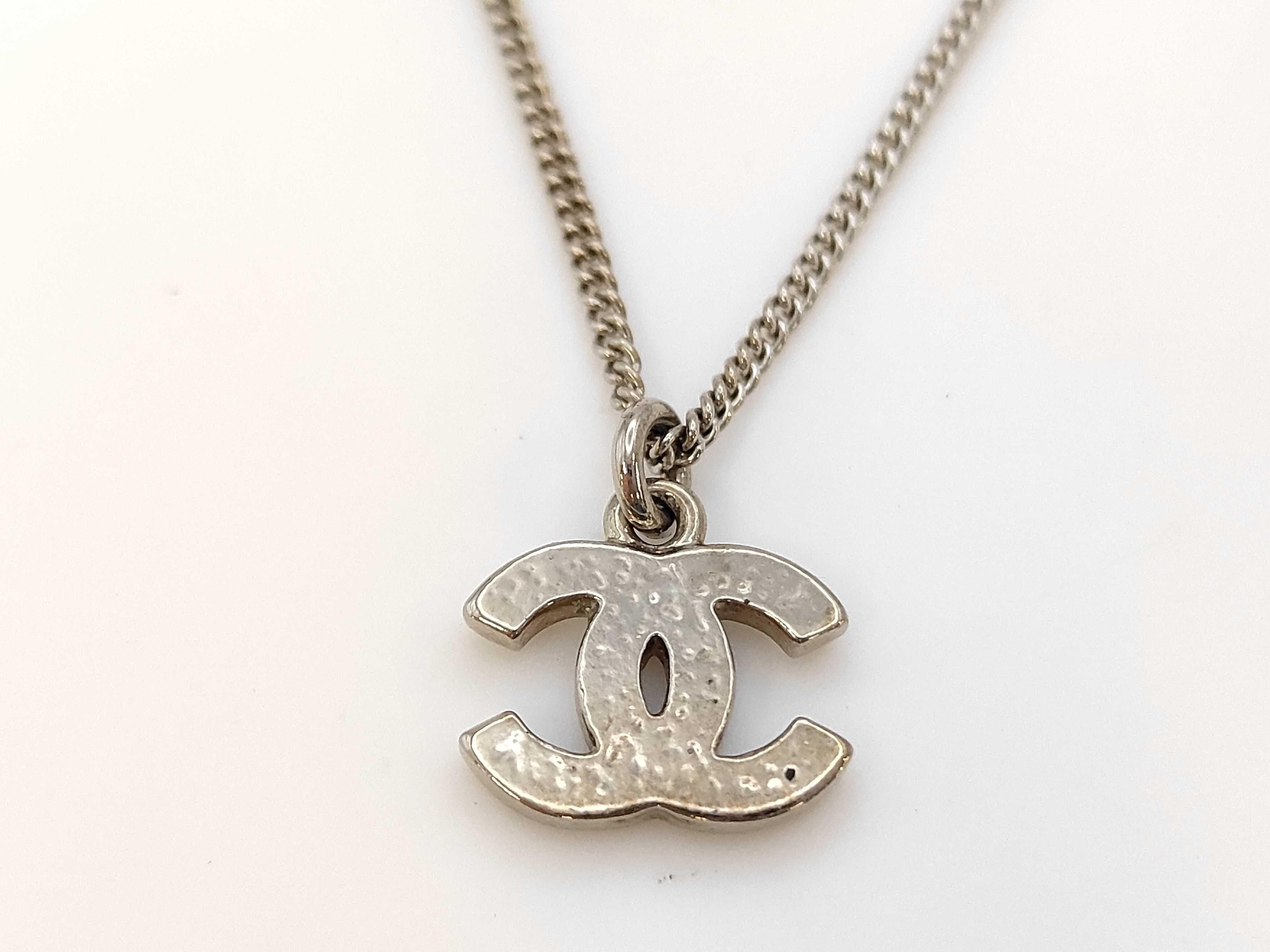 necklace 08V necklace — view 4