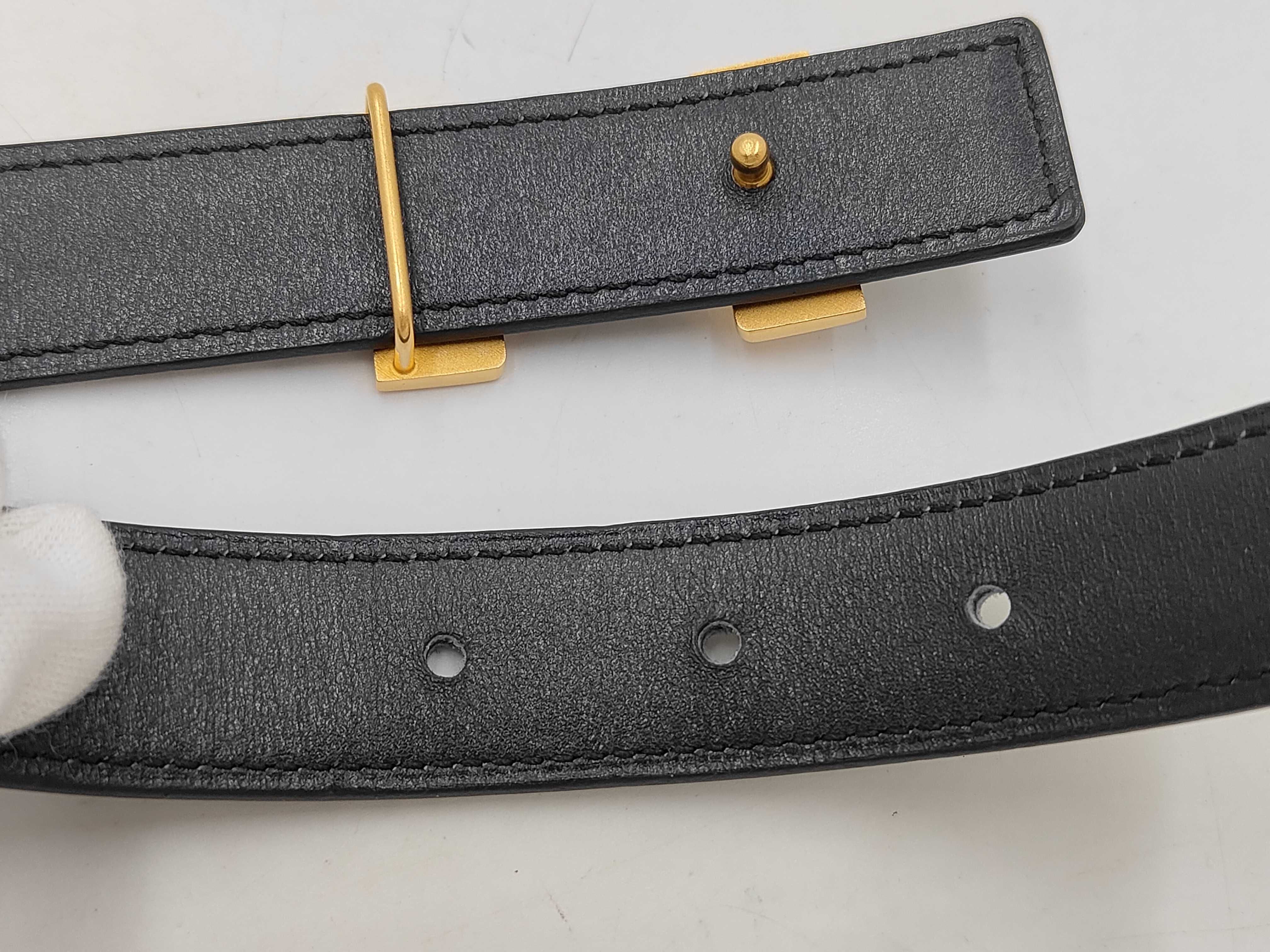 Constance H-buckle Gold hardware Black H-logo belt — view 5