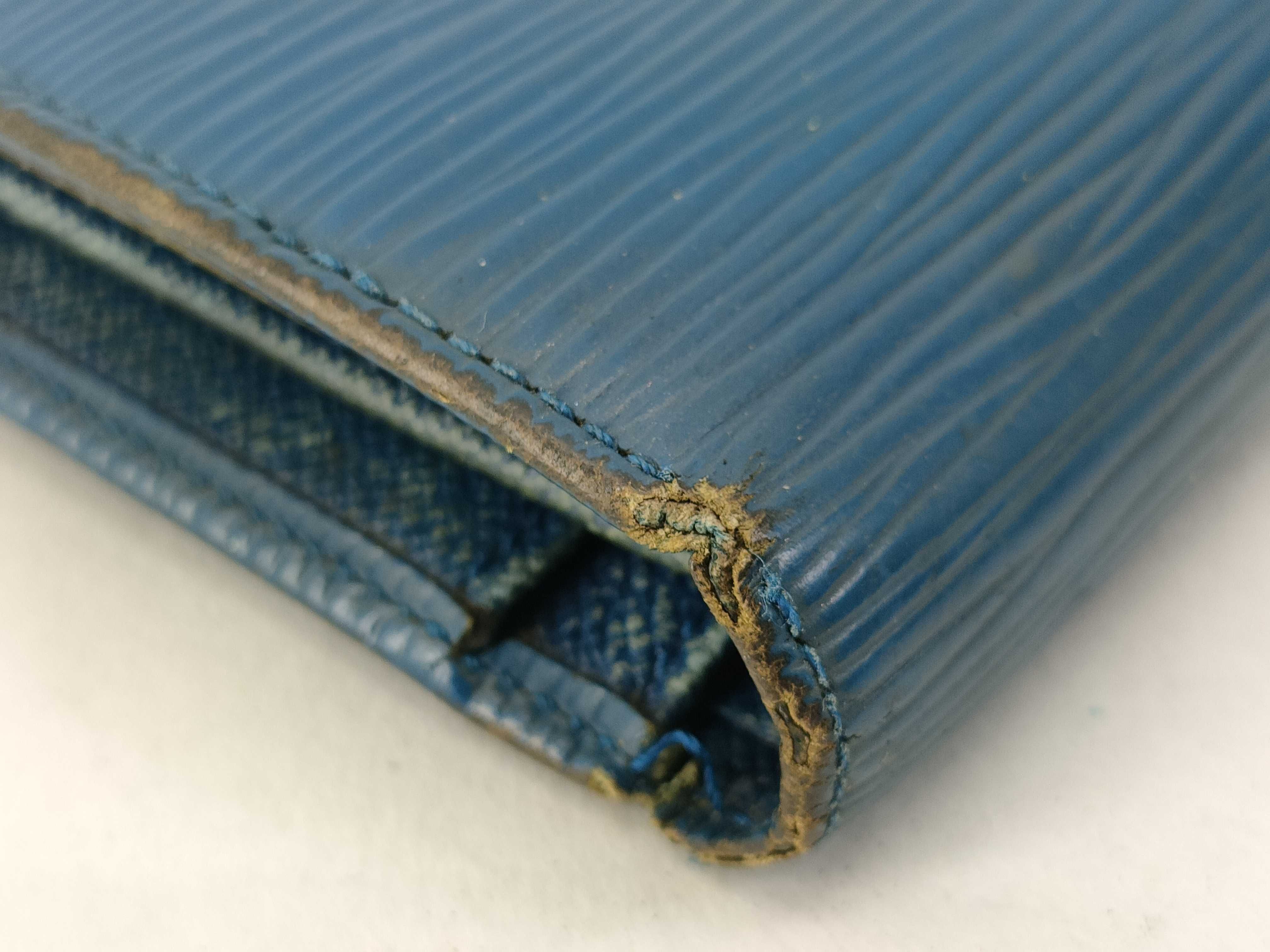 Epi Leather / Ferragamo Compact Wallet 2-Piece Set — view 3