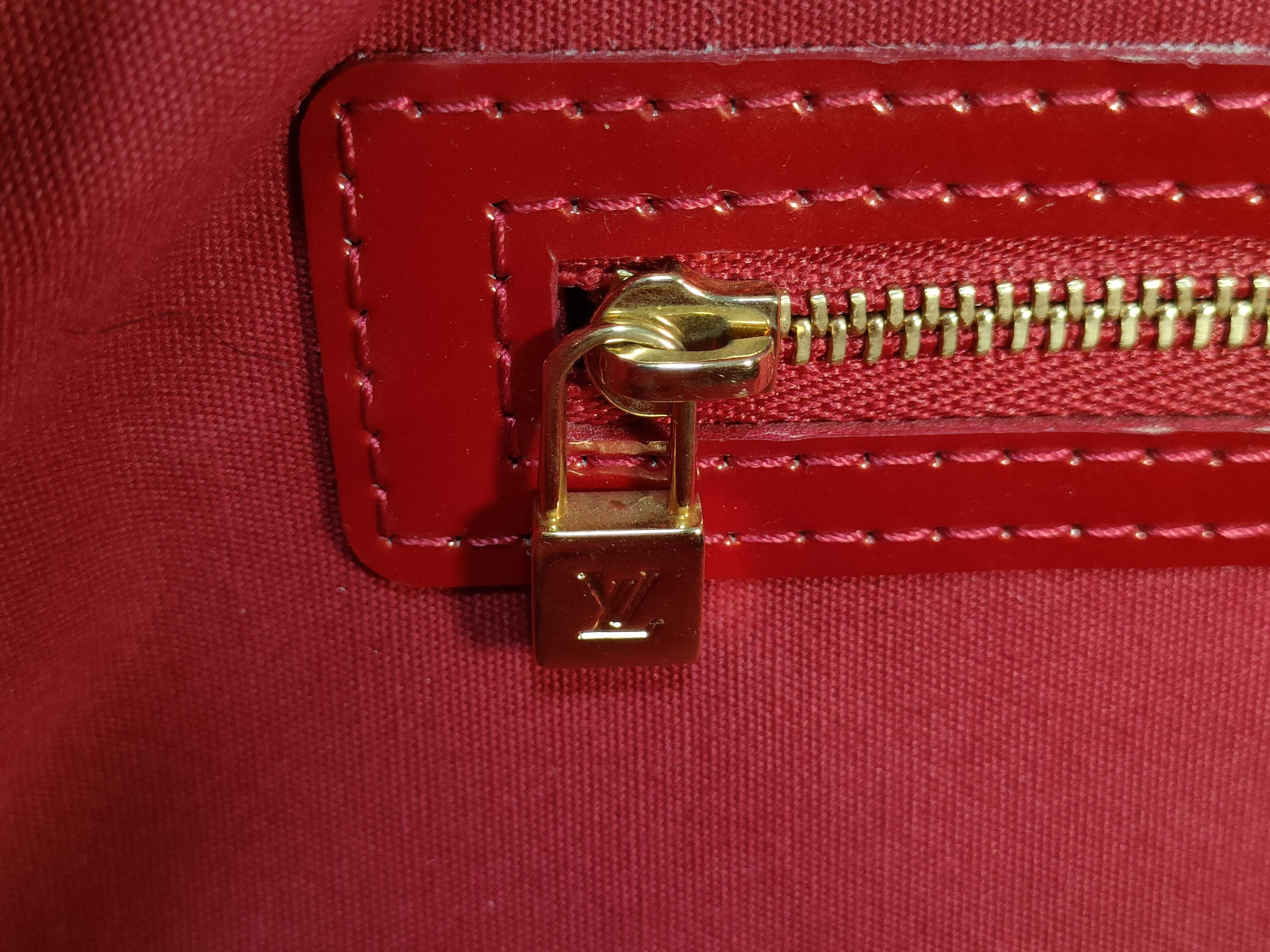 Vernis Wilshire PM Handbag — view 15