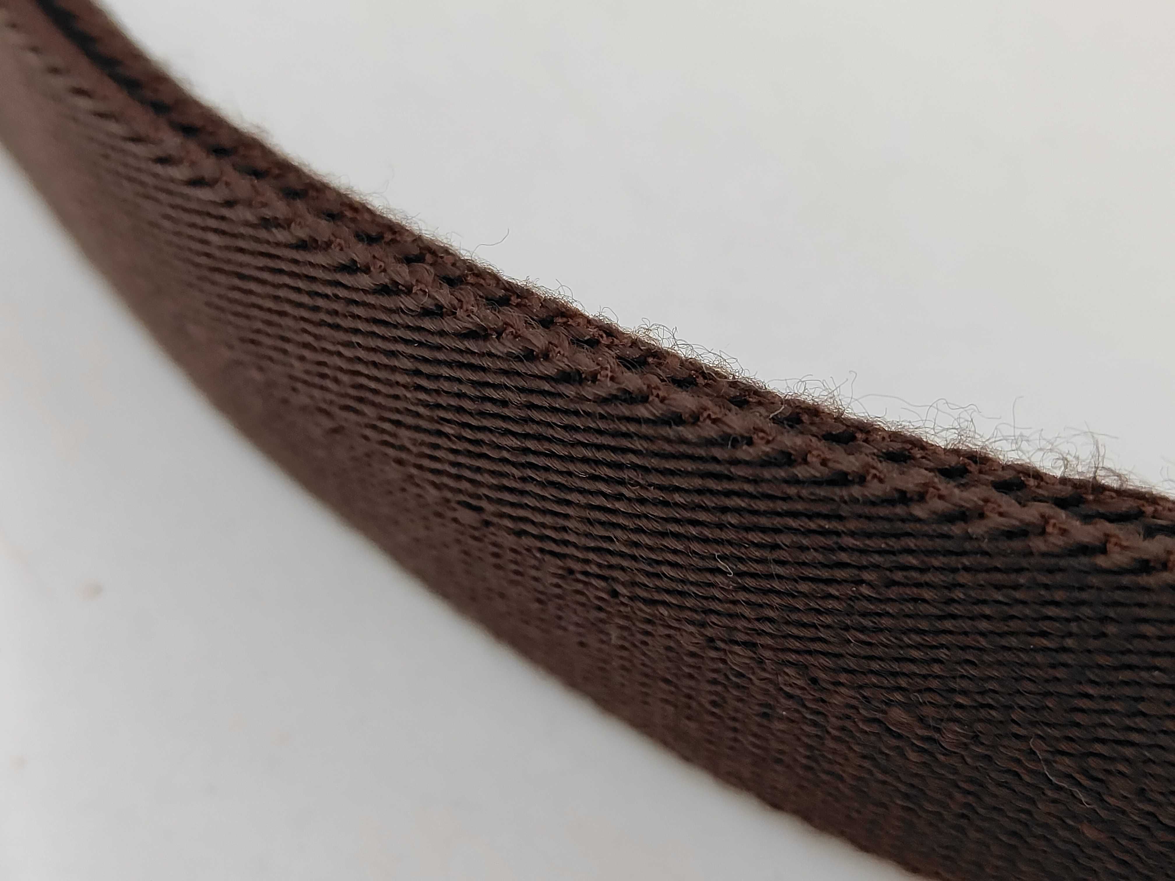GG Canvas Shoulder Bag — view 6