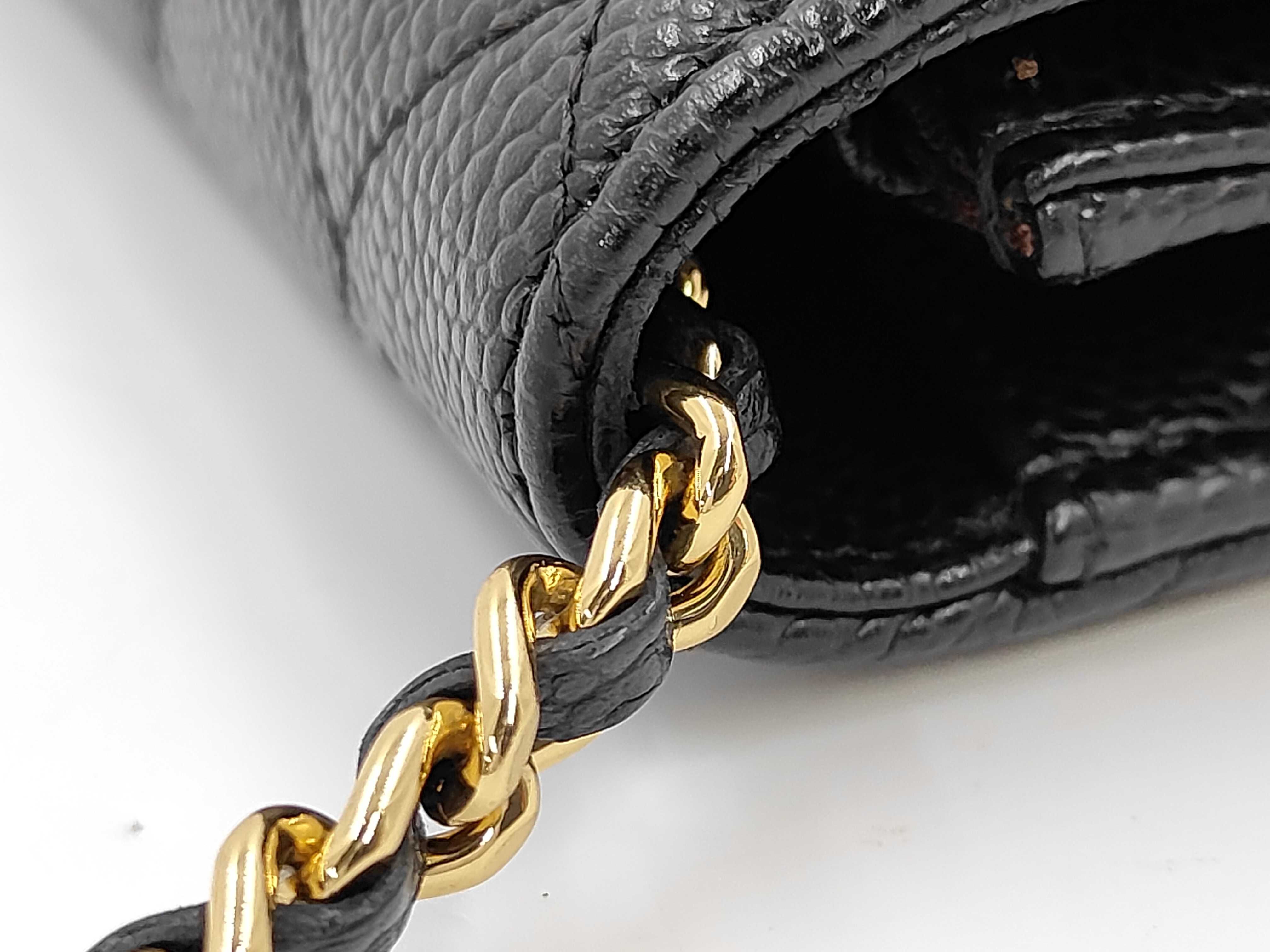 Chain wallet caviar skin shoulder bag — view 5