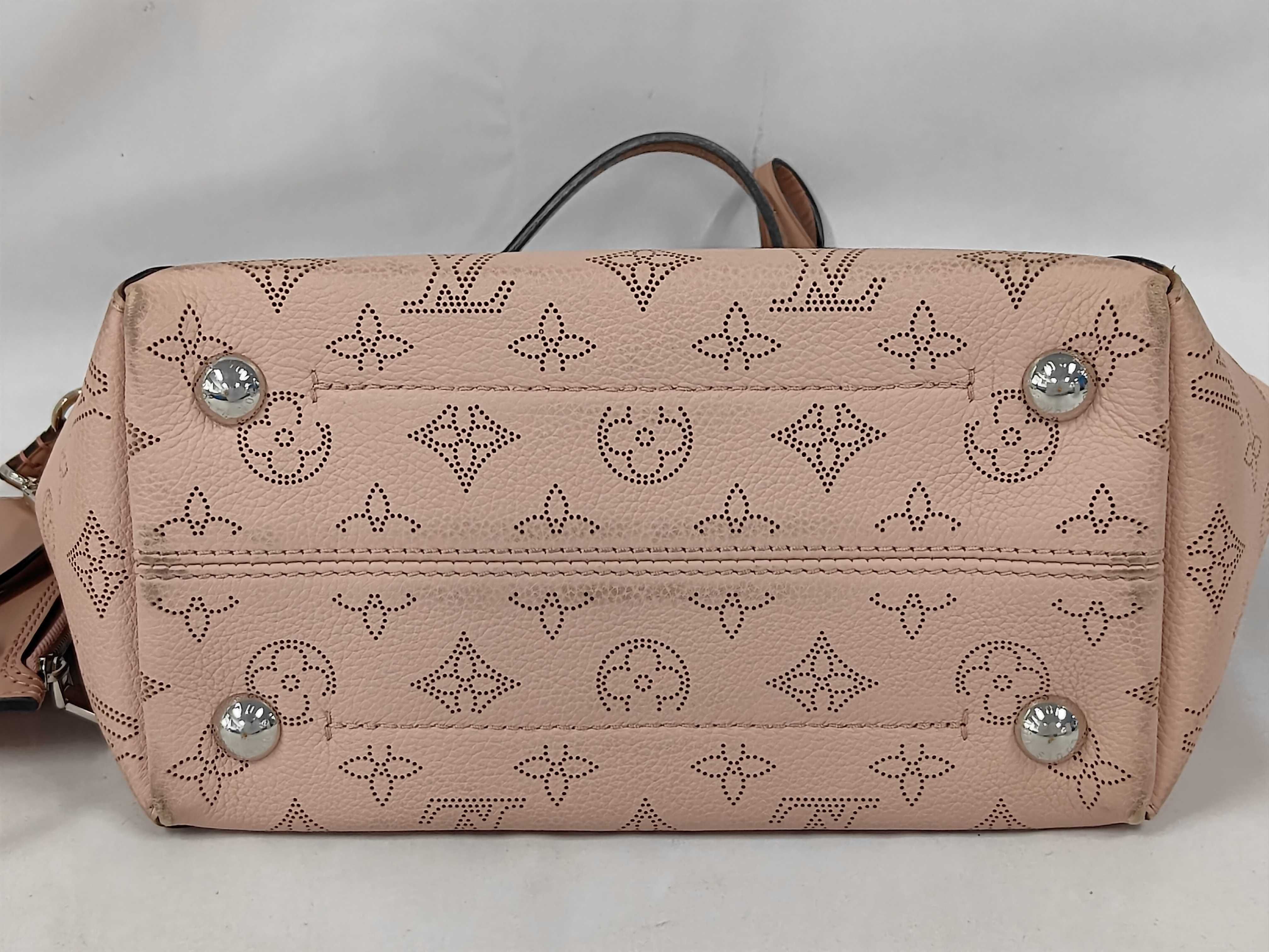 Hina PM Monogram Mahina M54353 Shoulder Bag — view 4