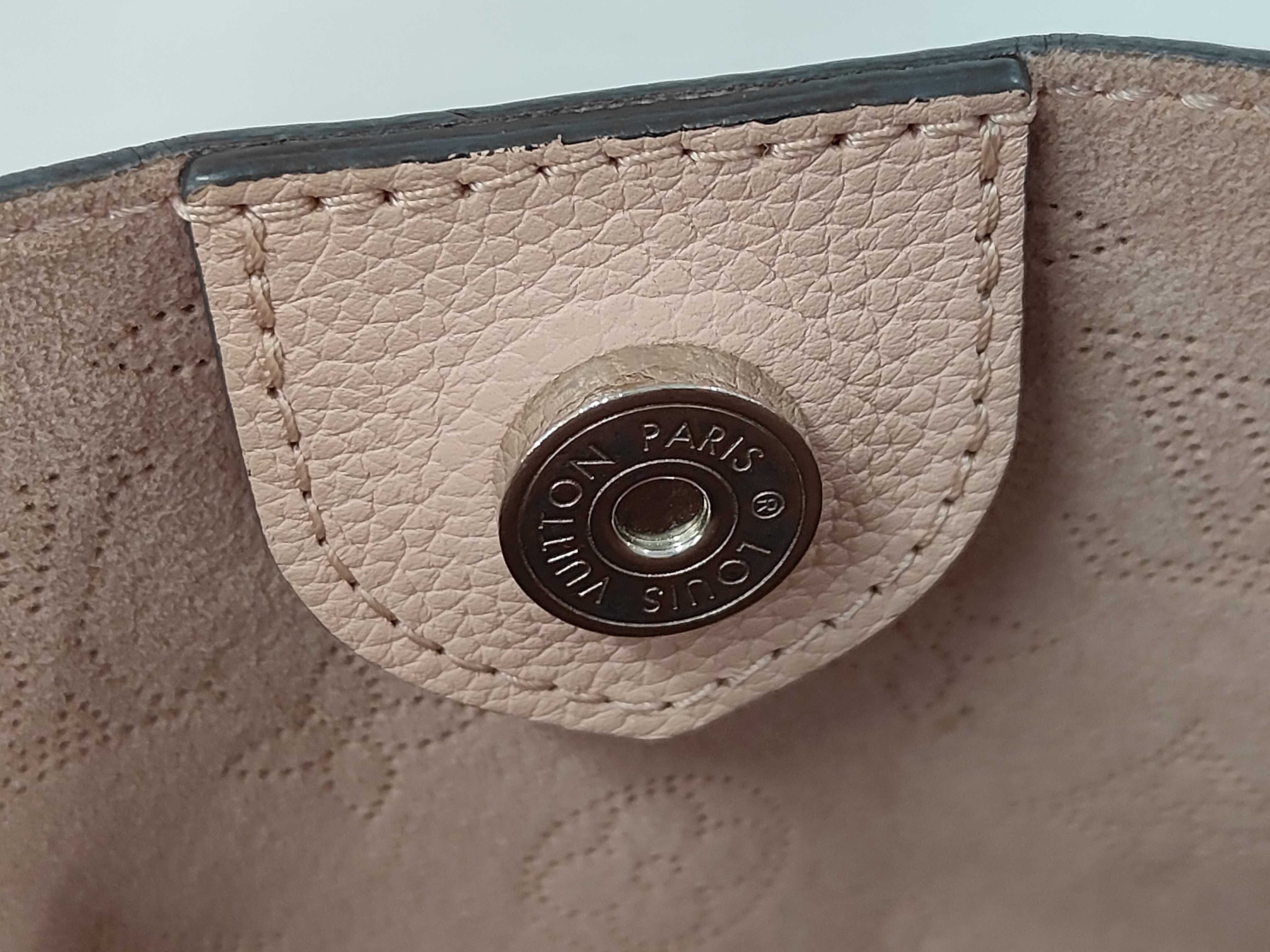 Hina PM Monogram Mahina M54353 Shoulder Bag — view 9