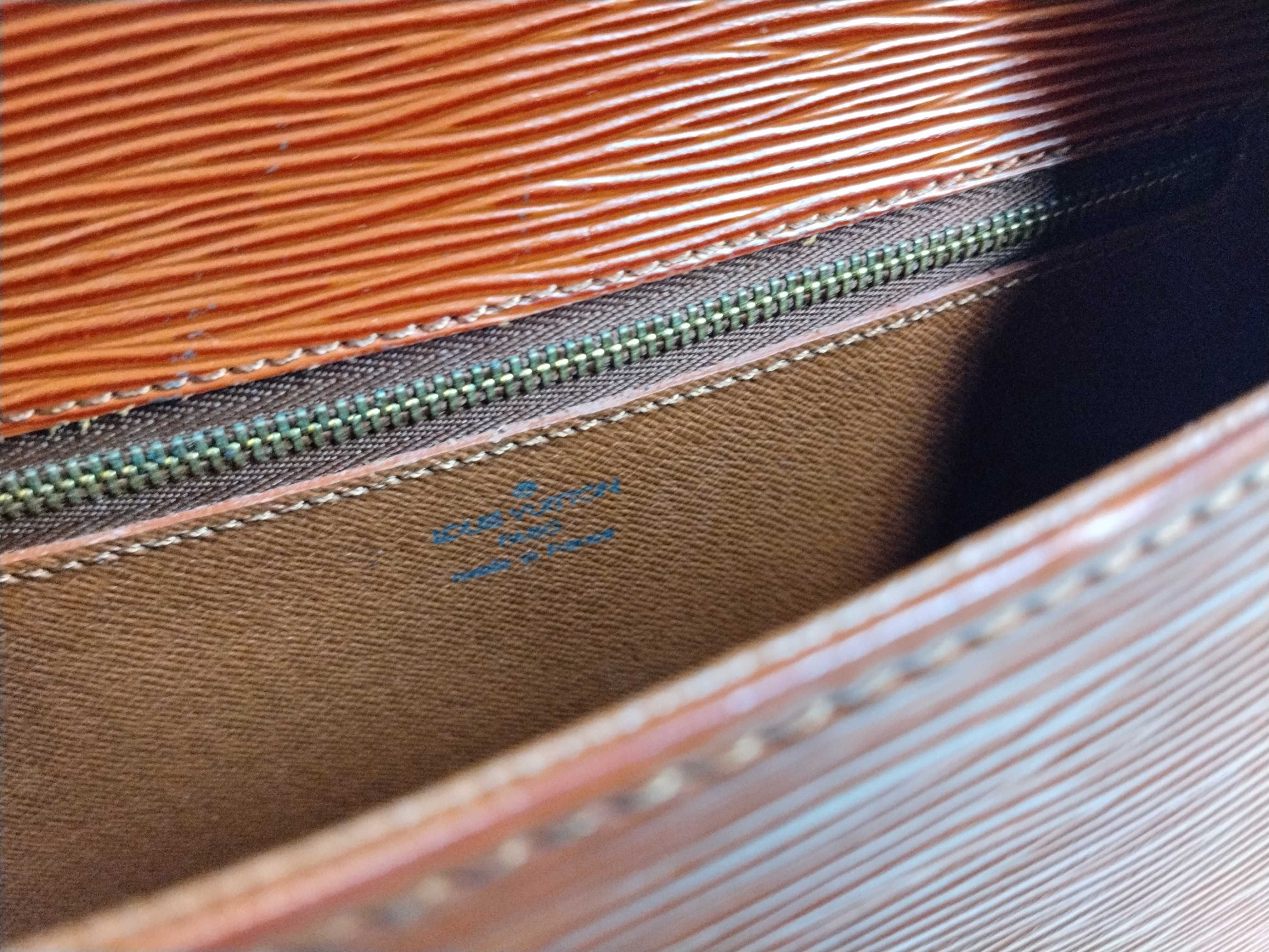 Epi Saint Cloud Shoulder Bag, Crossbody Leather, Kenya Brown Shoulder Bag — view 14