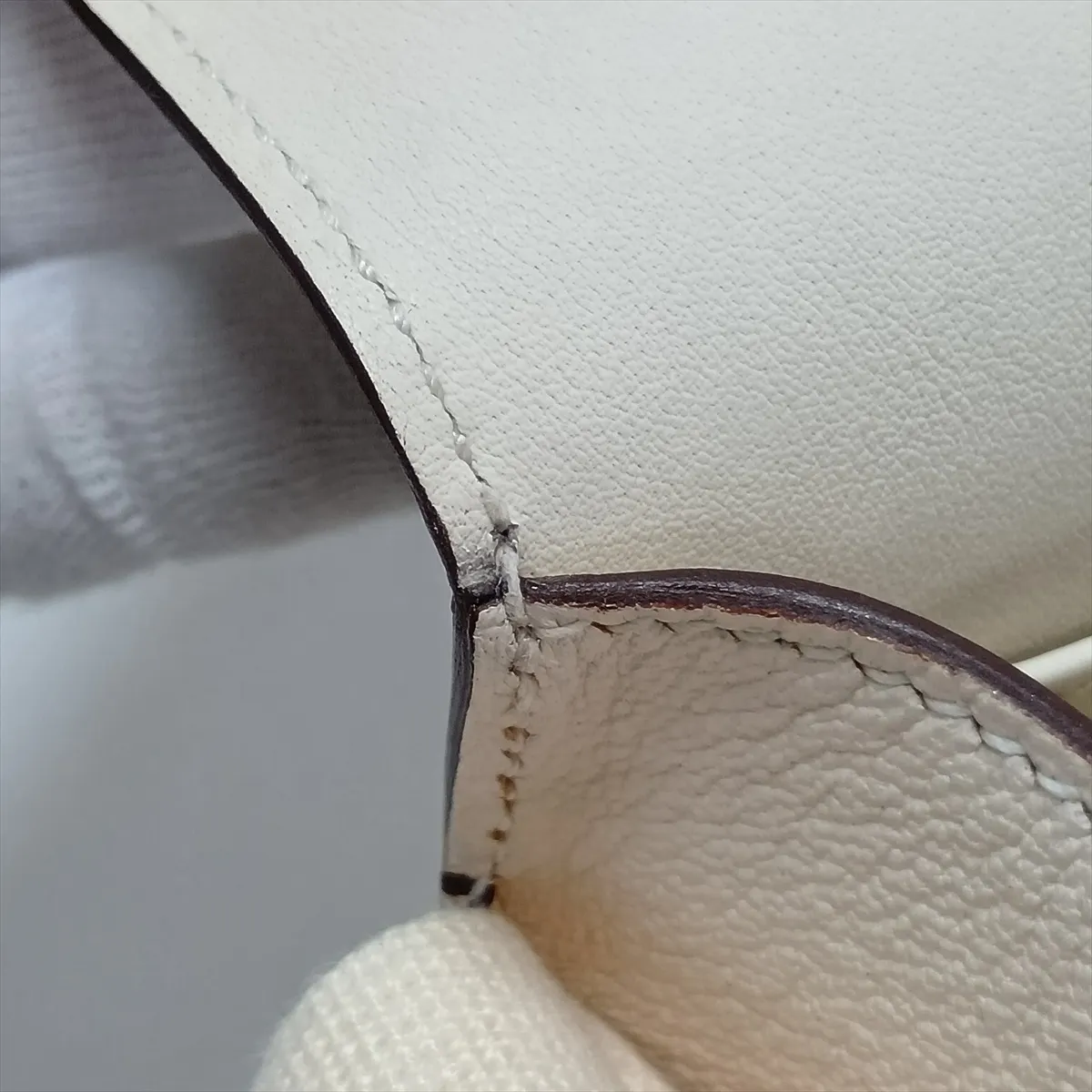 [Individually packaged] Hermes Geta Chevre Nata Gold Hardware B: 2023 — view 13