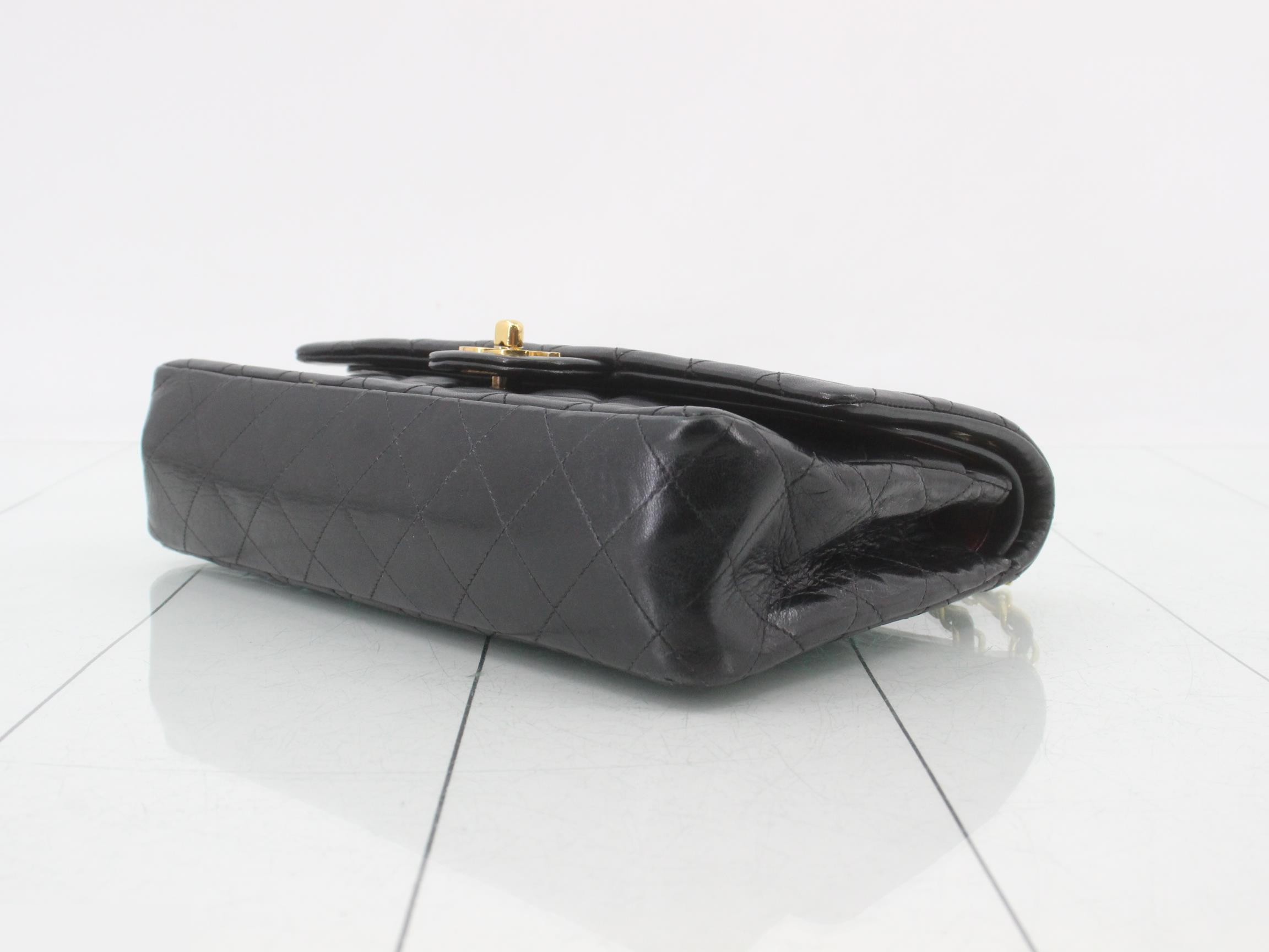Matelassé 25 Lambskin Double Flap Double Chain Shoulder Bag — view 6