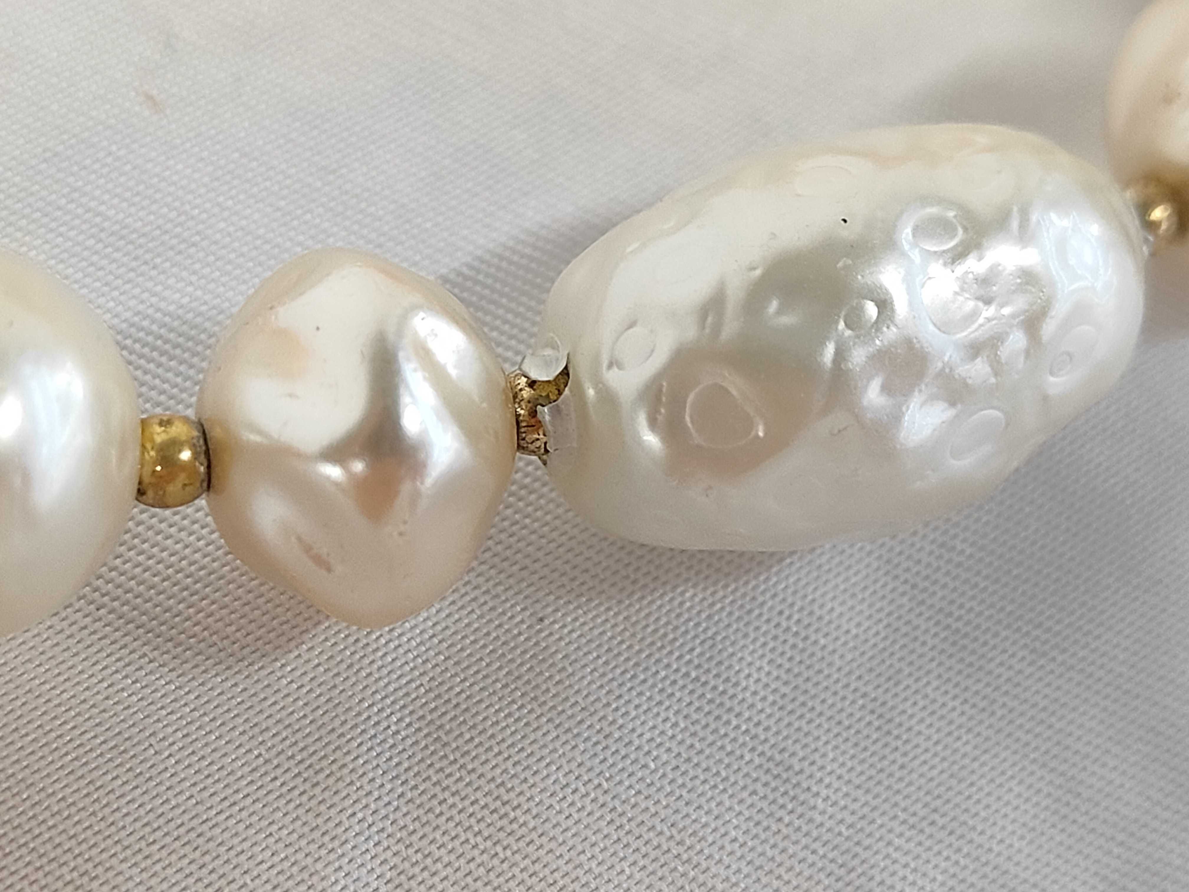 Runway Faux Pearl Long Necklace — view 6