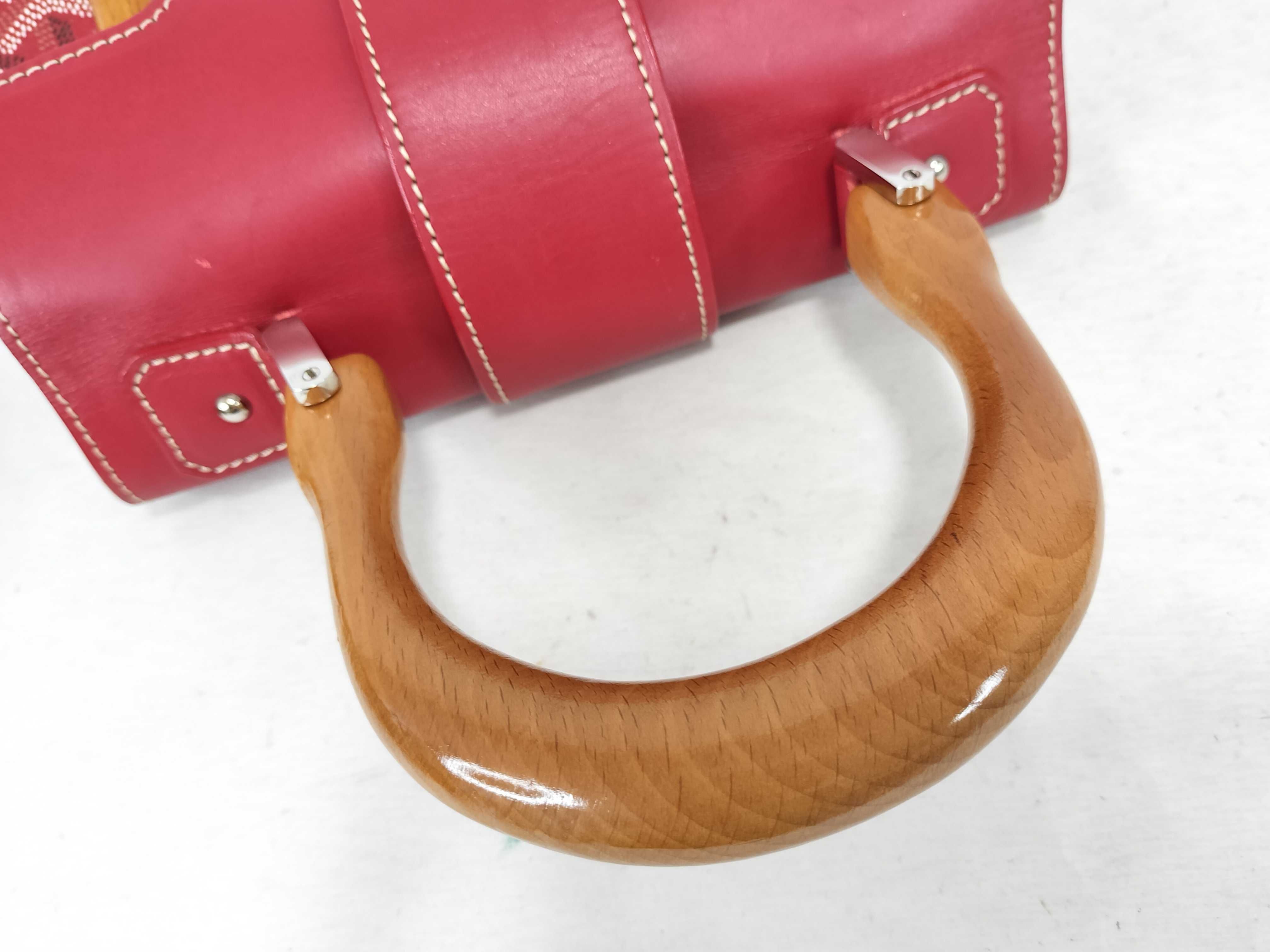 Saigon PM Red Handbag — view 3