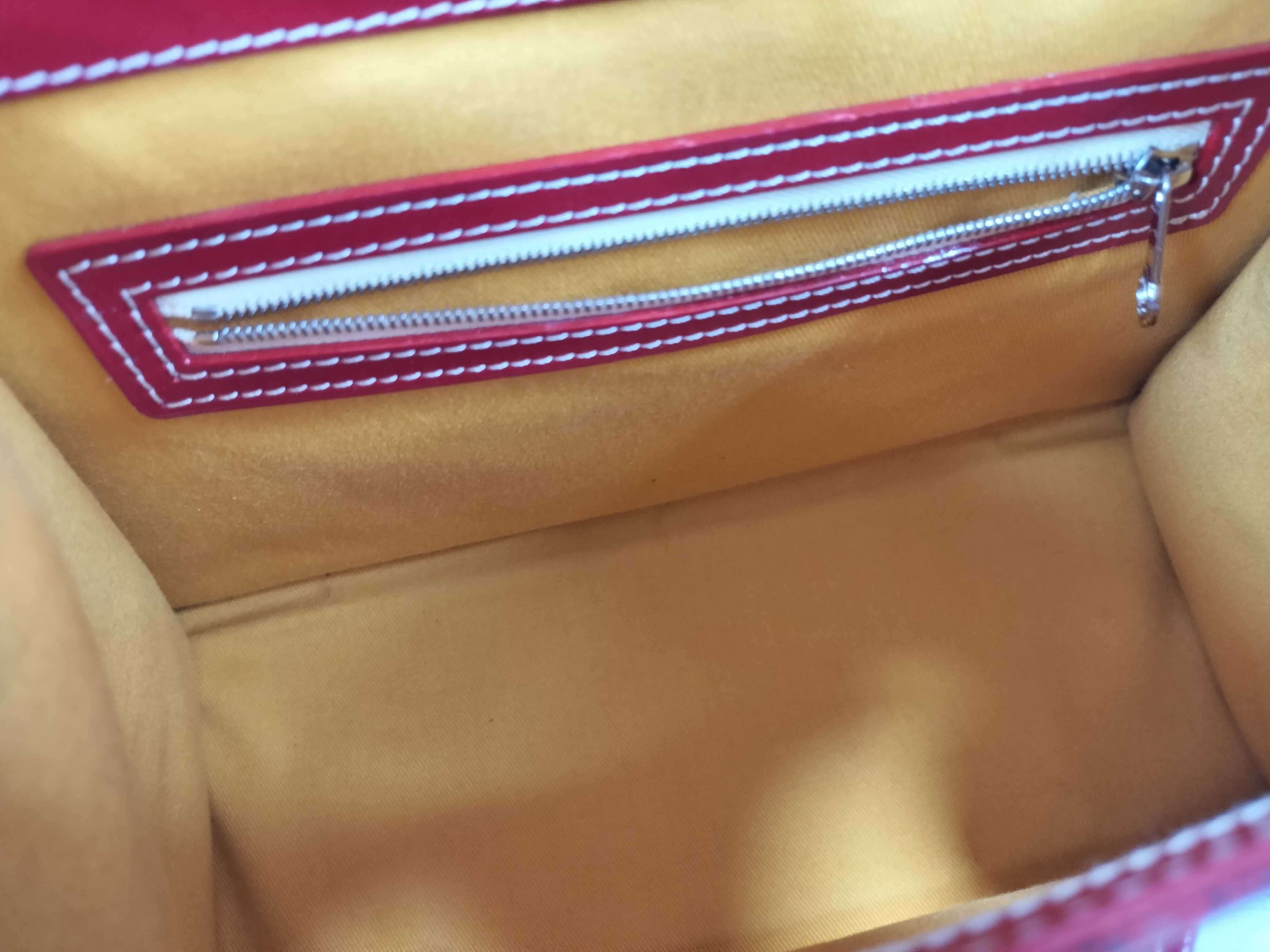 Saigon PM Red Handbag — view 10