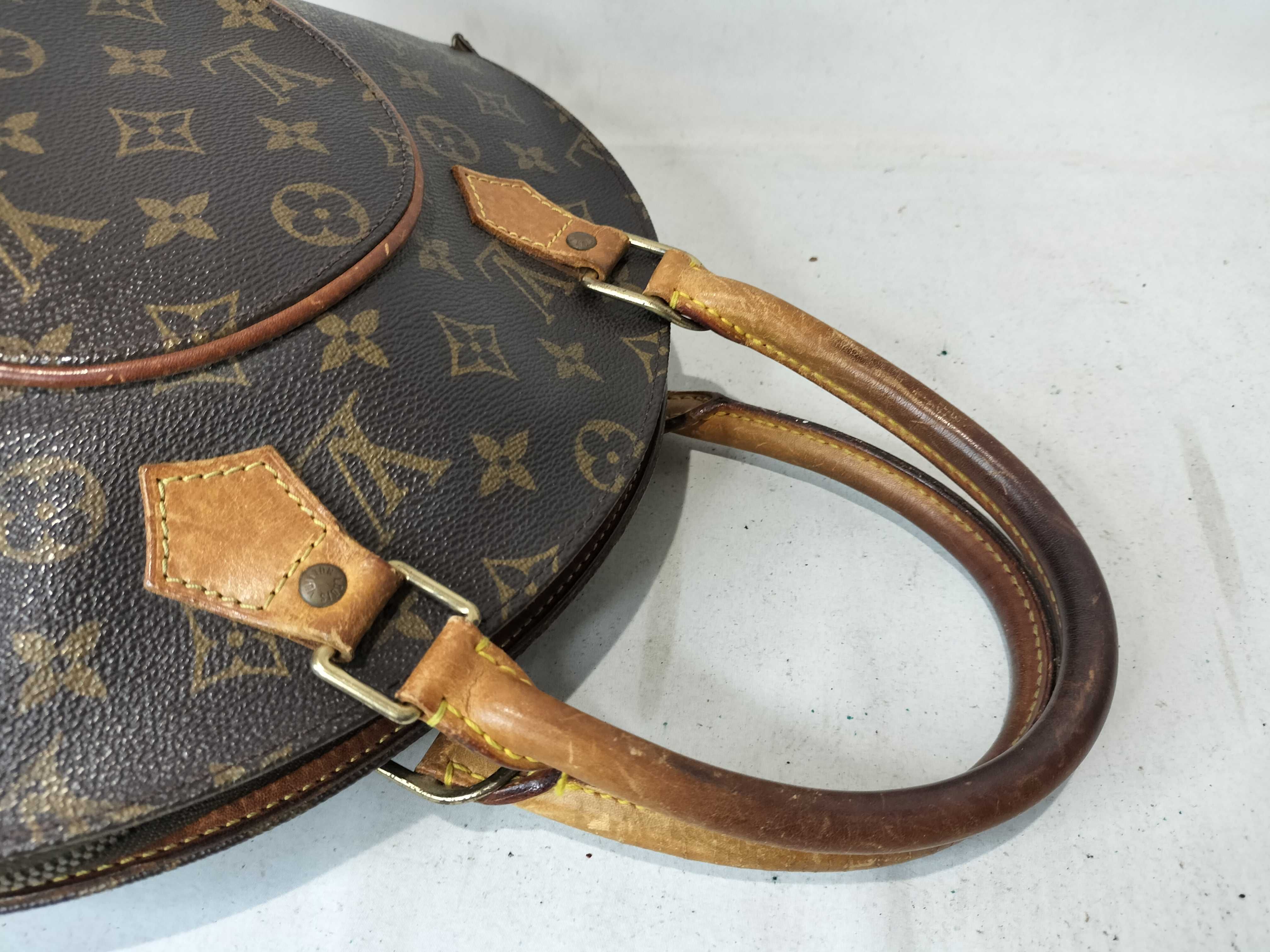Monogram Ellipse PM M51127 Handbag — view 3