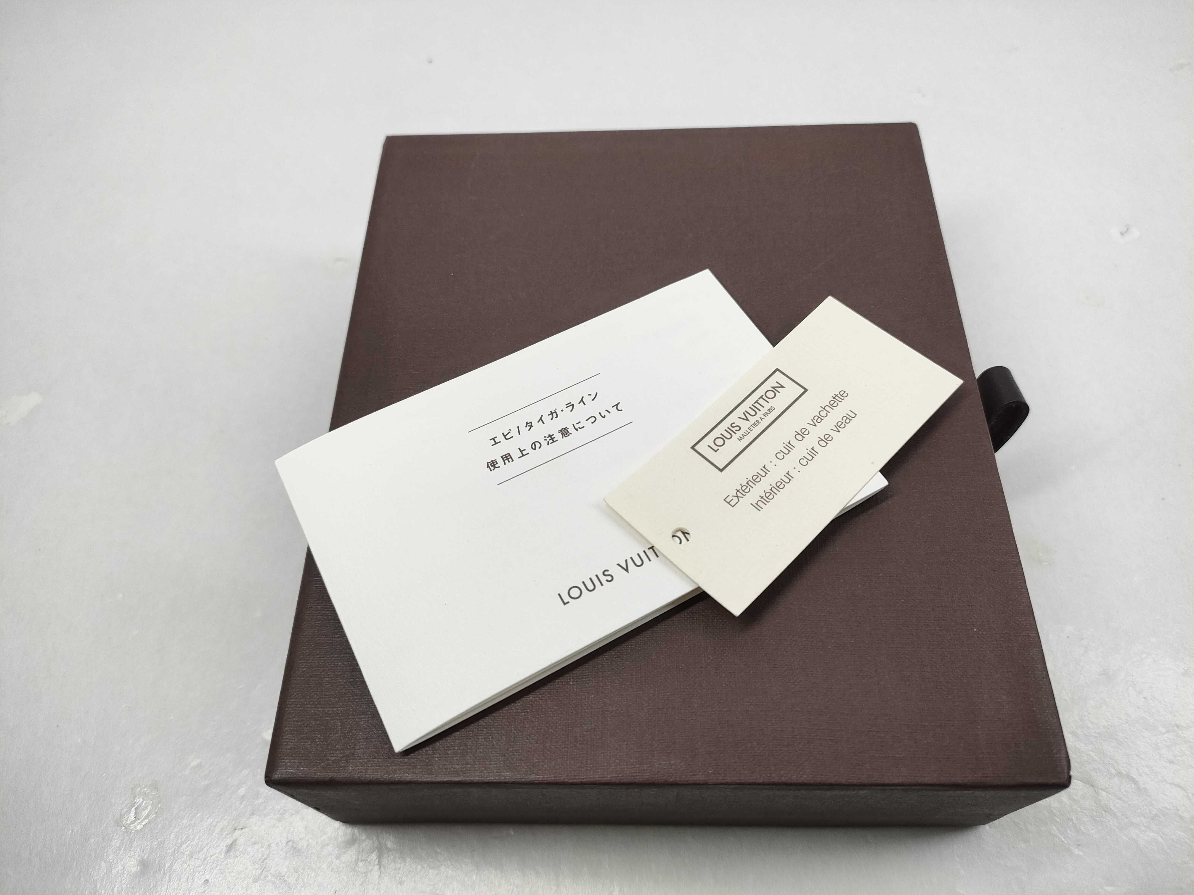 Epi Portefeuille Cartes Credit Folding Wallet Leather Epi M6354D SP1005 — view 15