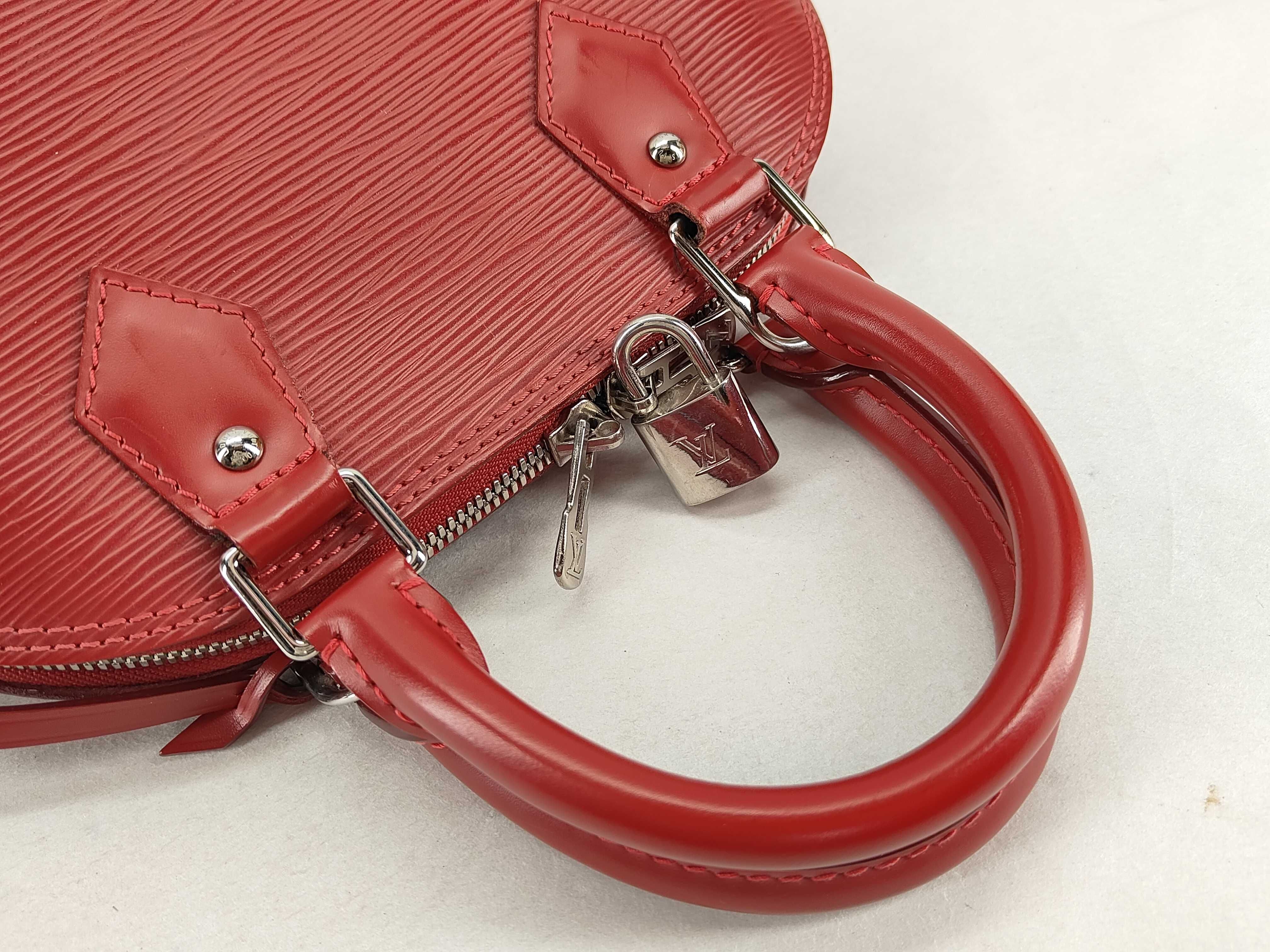 Epi Leather Alma BB Shoulder Bag Handbag MI0124 Handbag — view 4