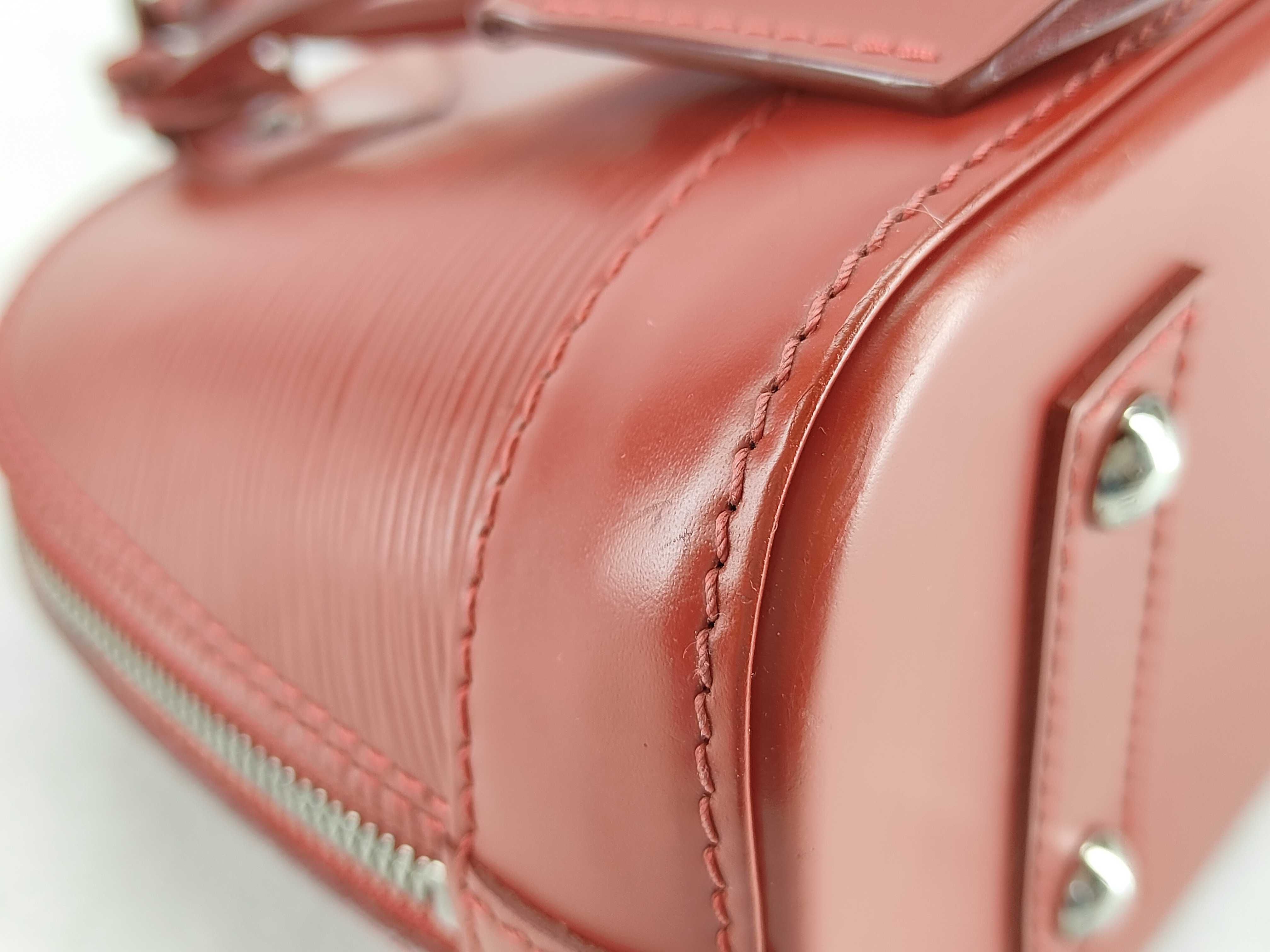 Epi Leather Alma BB Shoulder Bag Handbag MI0124 Handbag — view 9