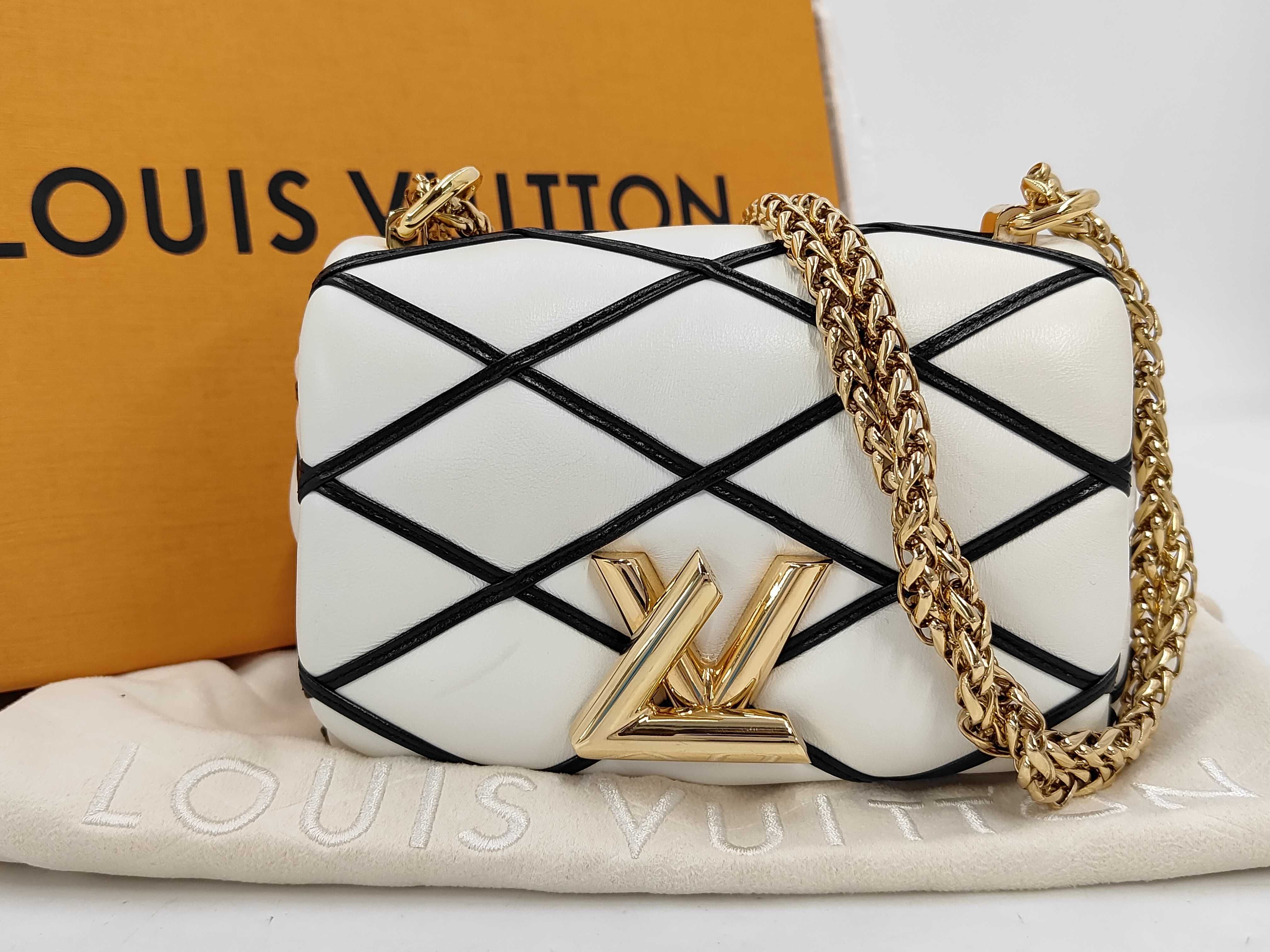 LV M23762 Maltage Shoulder Bag