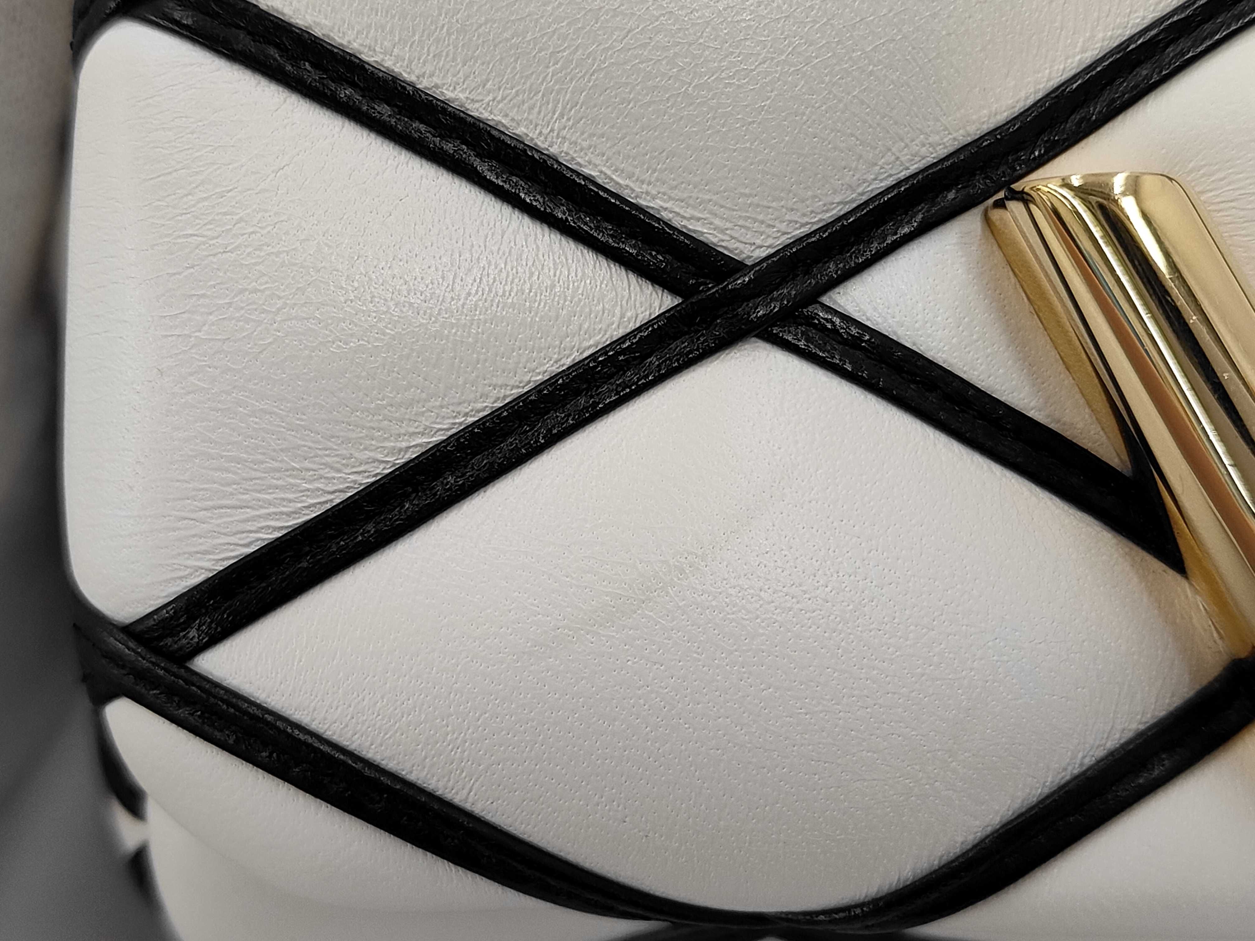 LV M23762 Maltage Shoulder Bag — view 10