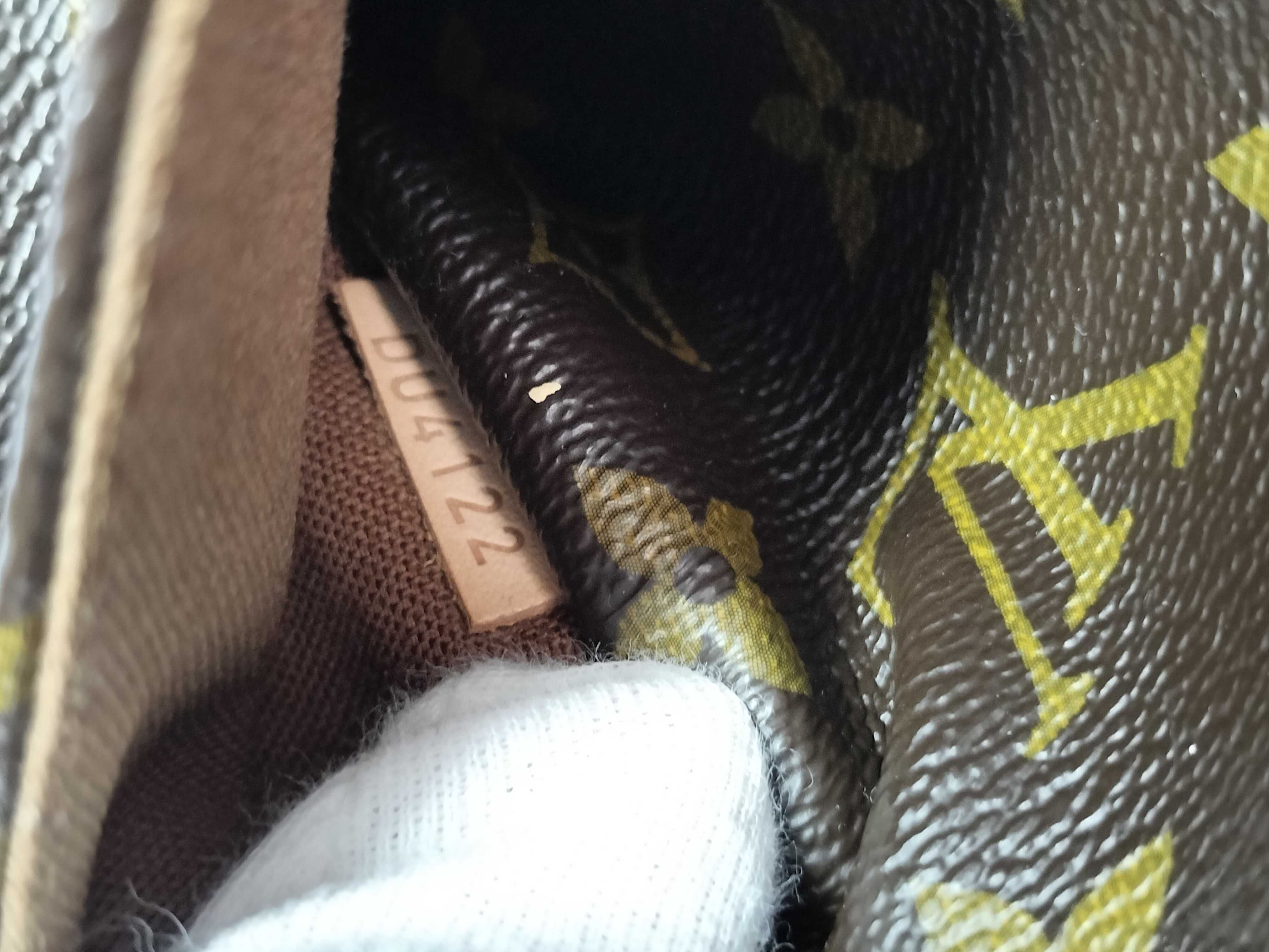 Monogram Totally MM M56689 DU4122 Brown Tote Bag — view 10