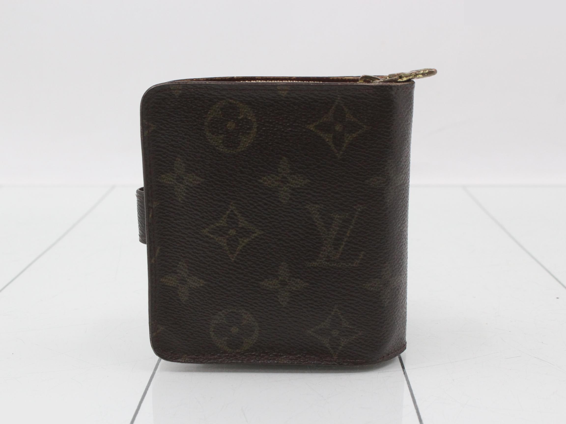 LV Monogram Compact Zip — view 2