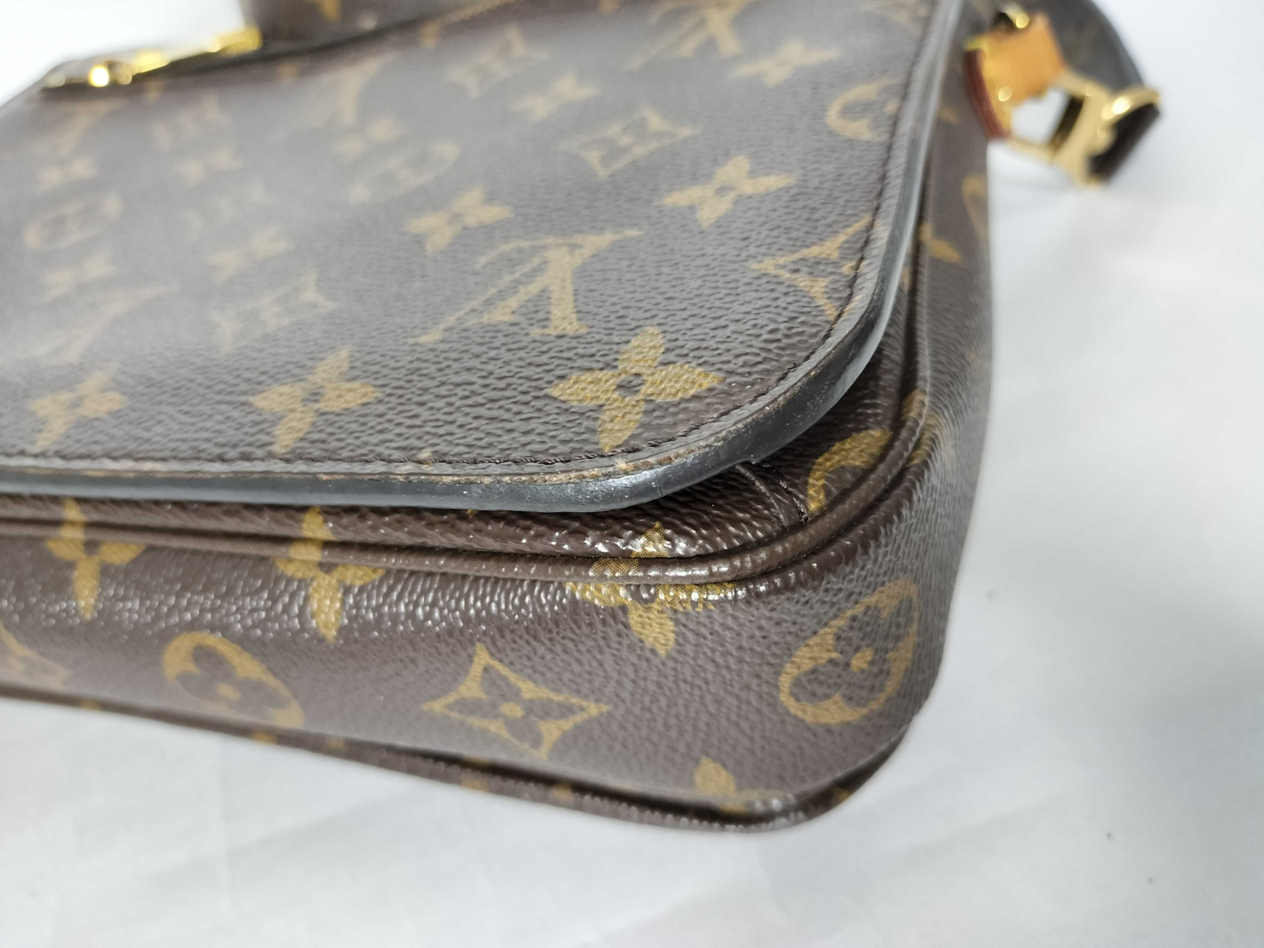 Monogram Metis Monogram DU0196 Handbag — view 7