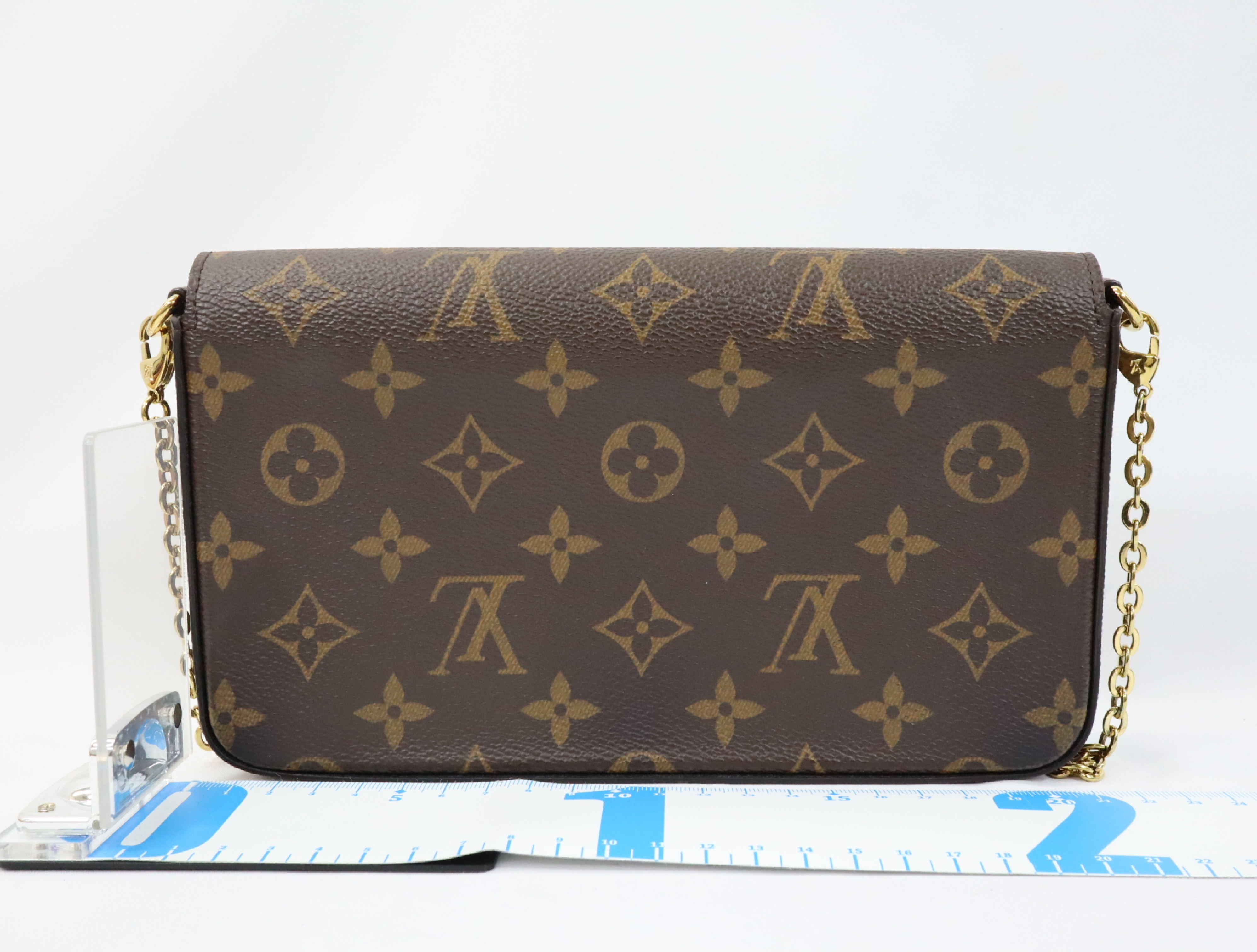 Monogram Pochette Felicie M81896 Shoulder Bag (RFID detected) — view 2