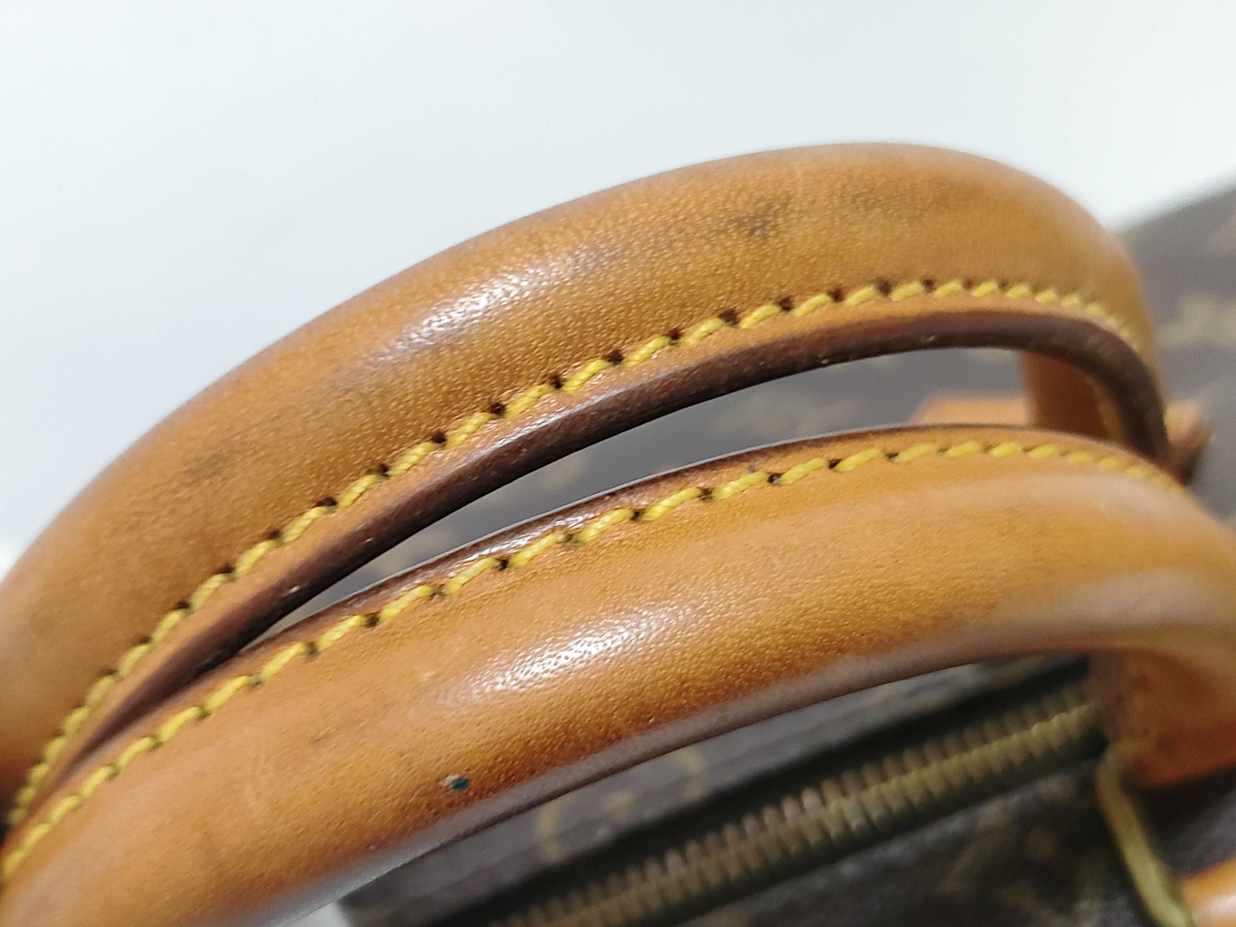 Monogram Louis Vuitton Speedy 35 Handbag (L-3) — view 4