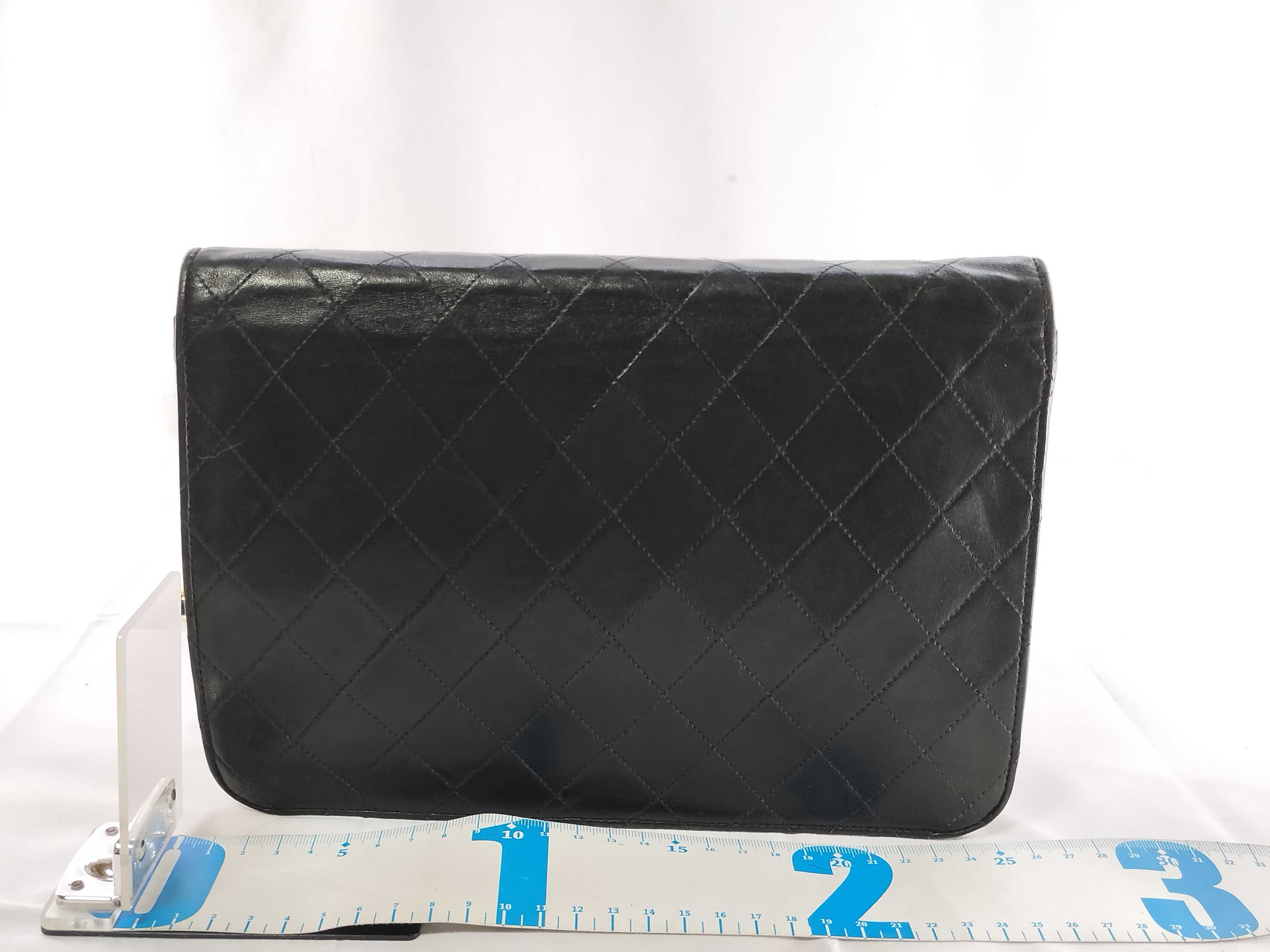 Matelassé Lambskin Matelassé 25 Single Flap Shoulder Bag — view 2