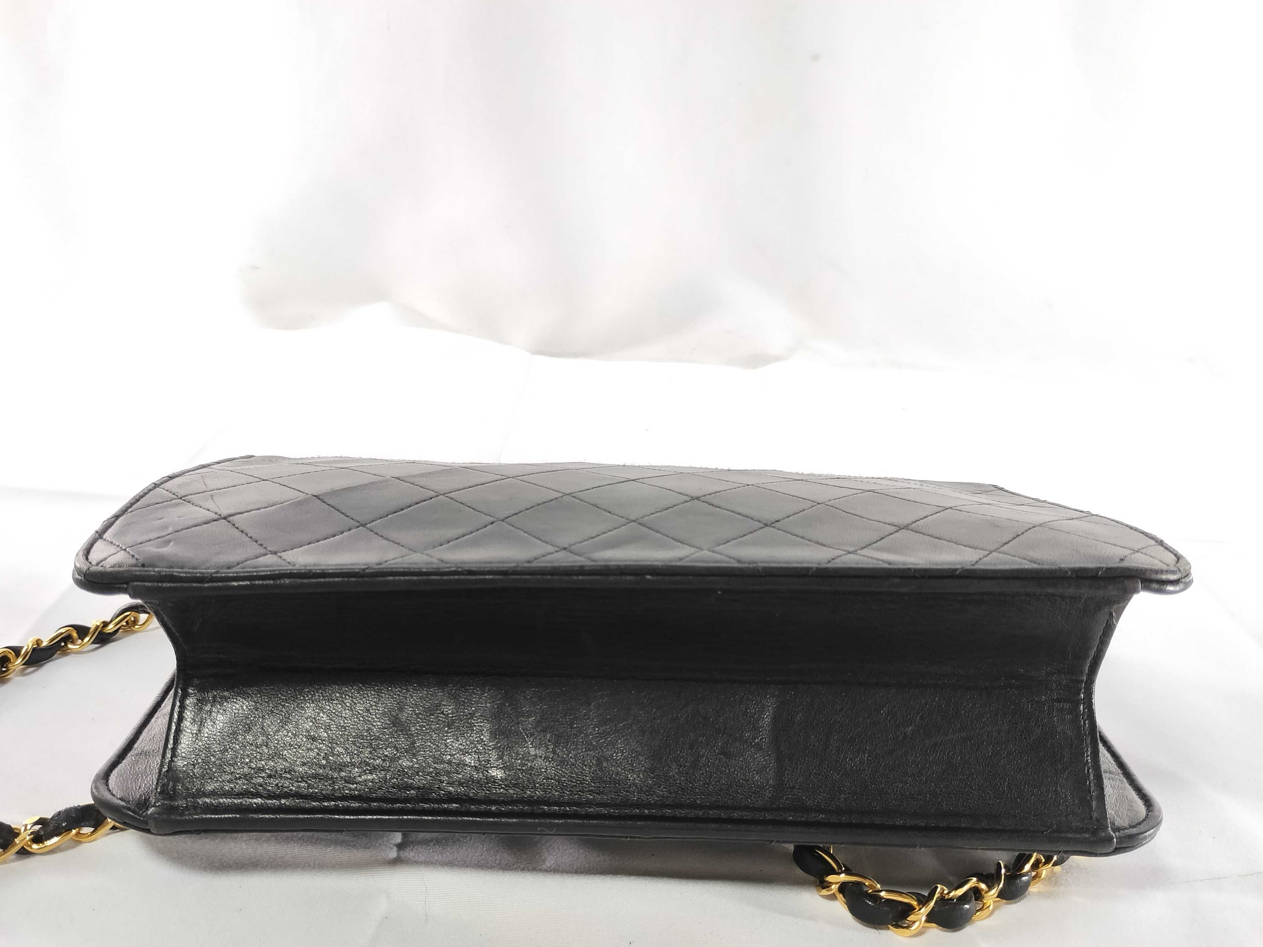Matelassé Lambskin Matelassé 25 Single Flap Shoulder Bag — view 3