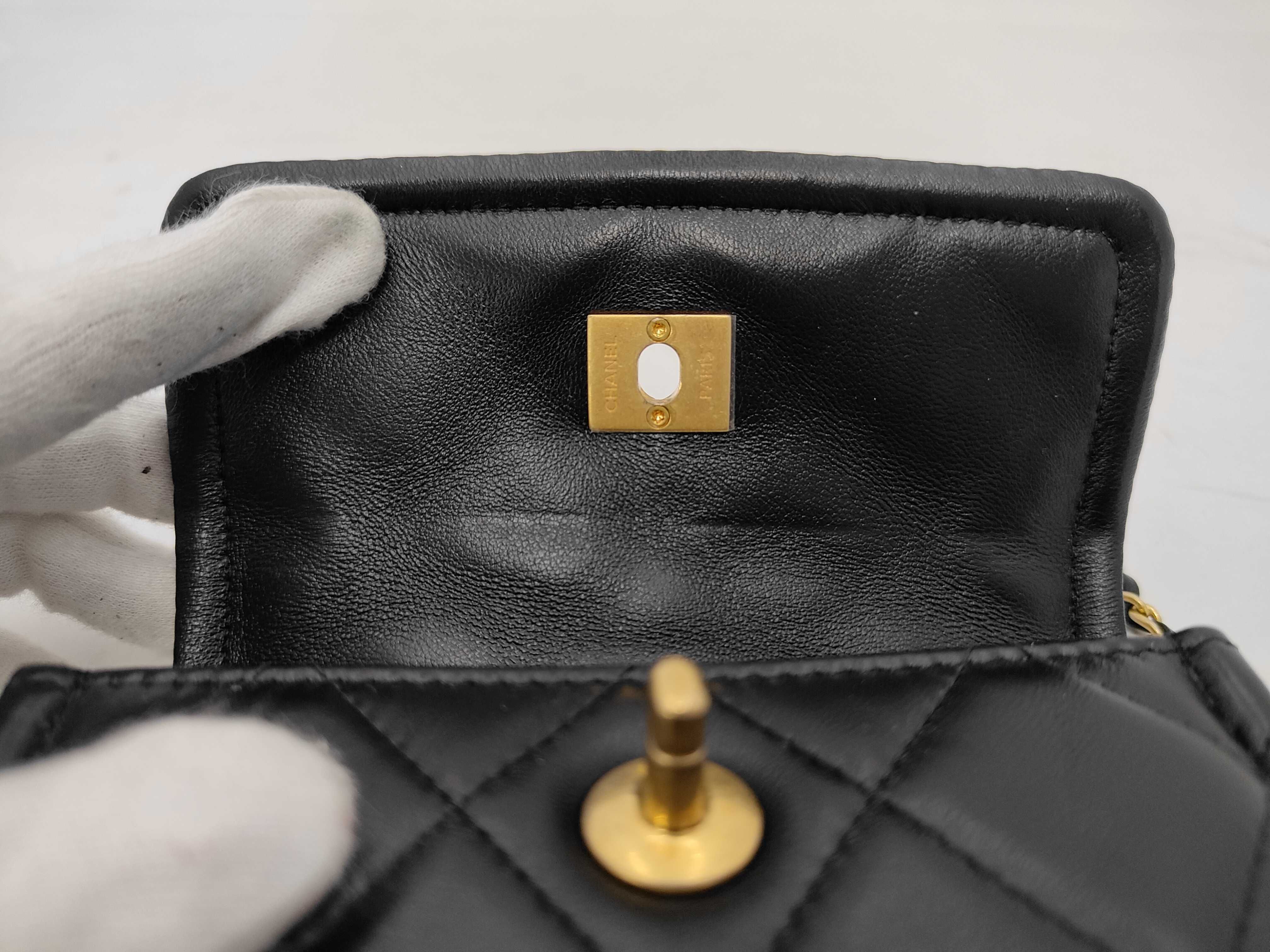 Mini Matelassé Chain Shoulder Bag, Black x White Bicolor, Lambskin, Gold Hardware, A92210 Bag — view 8
