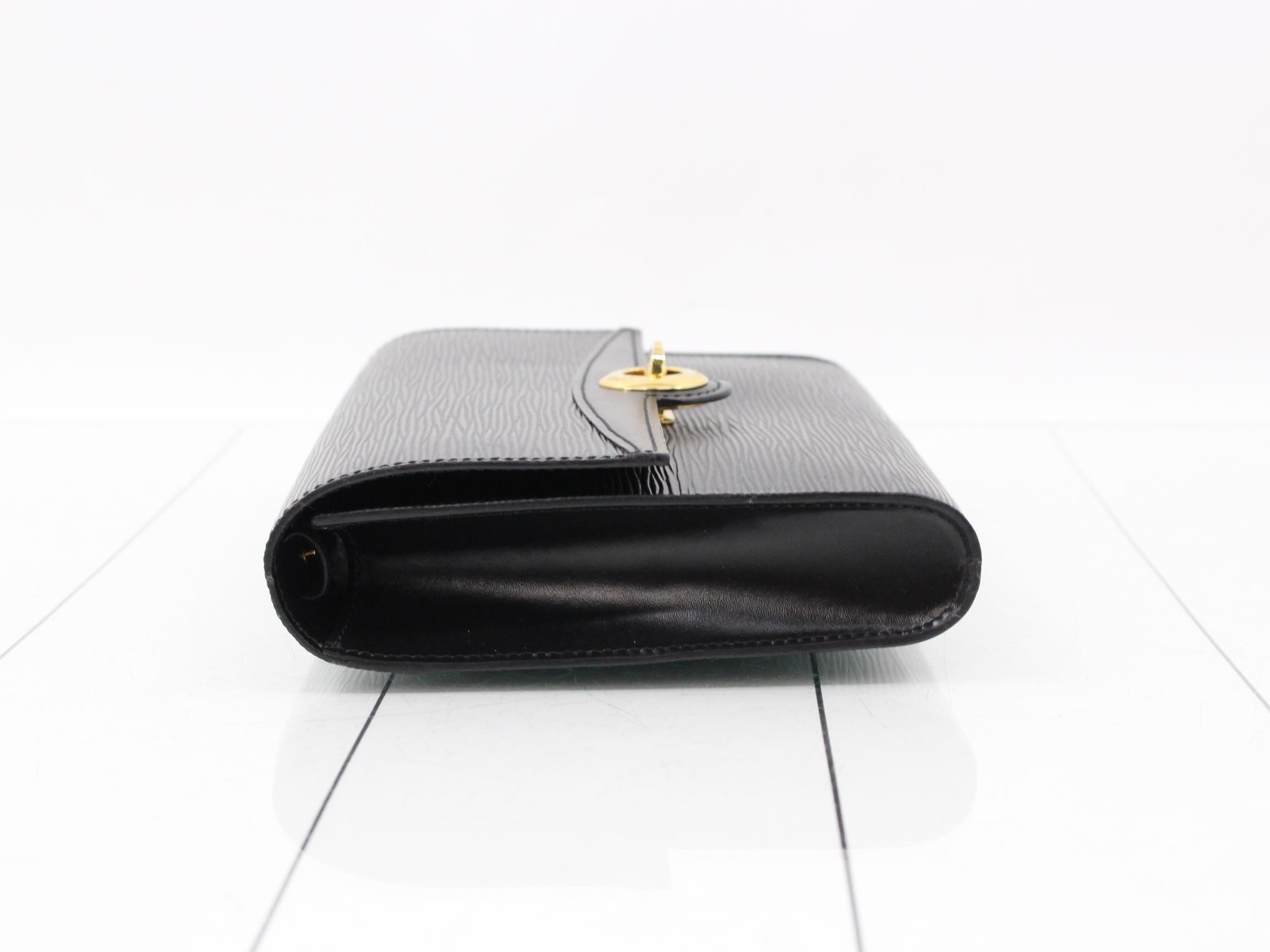 Epi Arche Noir Shoulder Bag — view 4