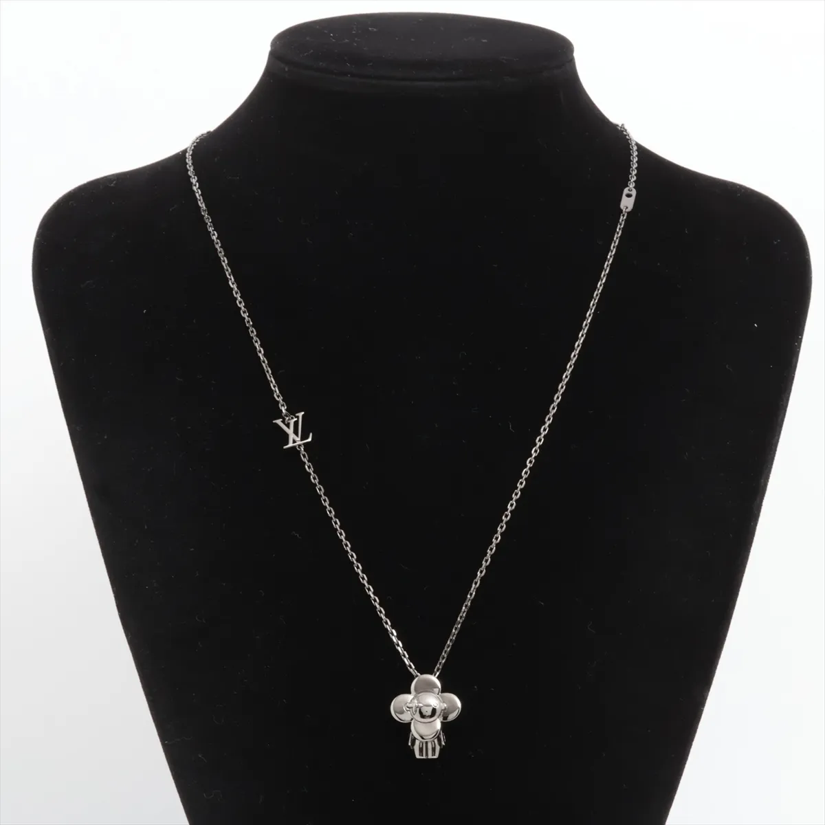 M00831 Vivienne Pendant OB4265 Necklace GP Silver. Shows signs of wear including — view 5