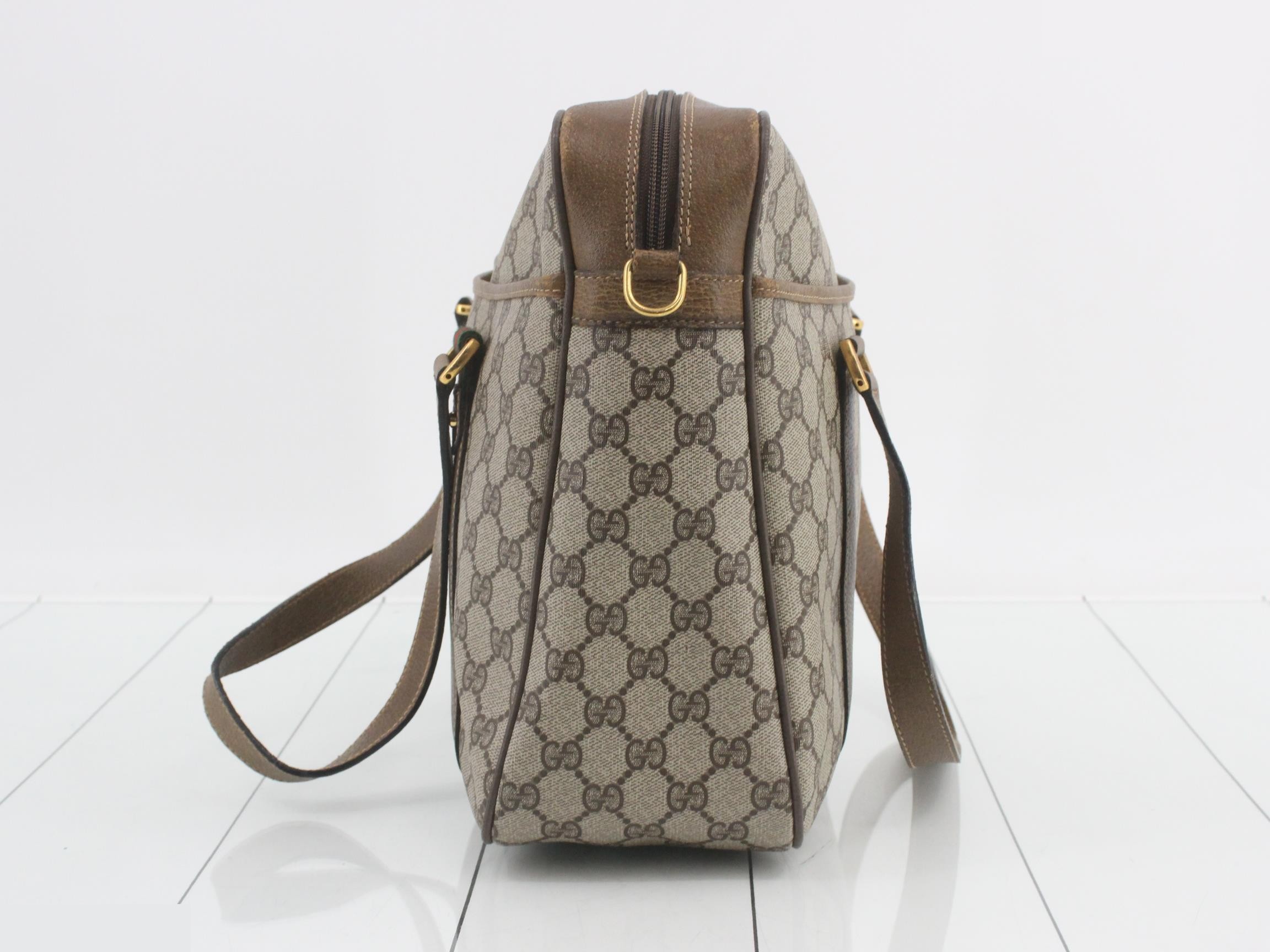 GG Supreme Handbag — view 3