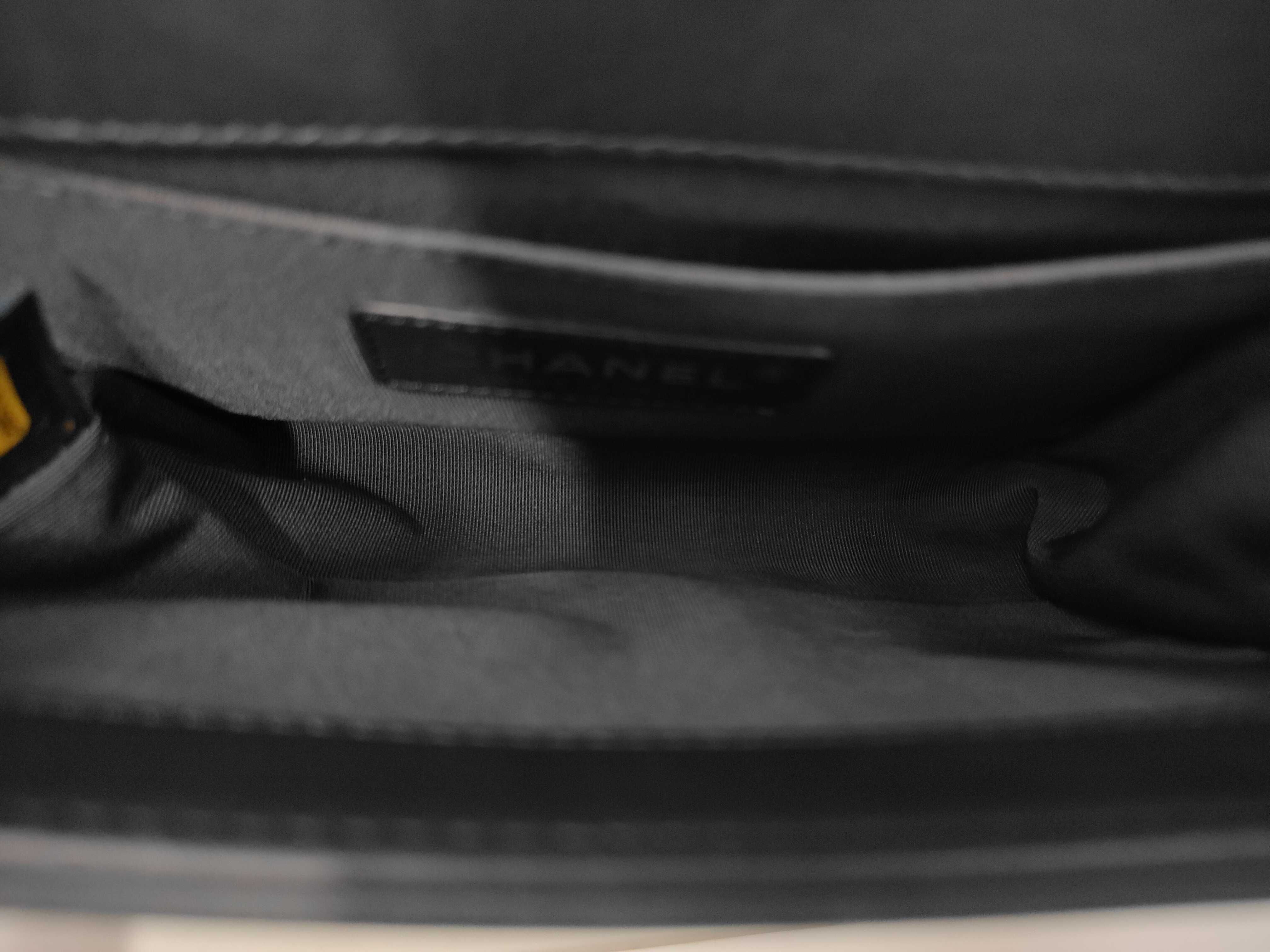 Boy Chanel 20 Lambskin Shoulder Bag — view 8