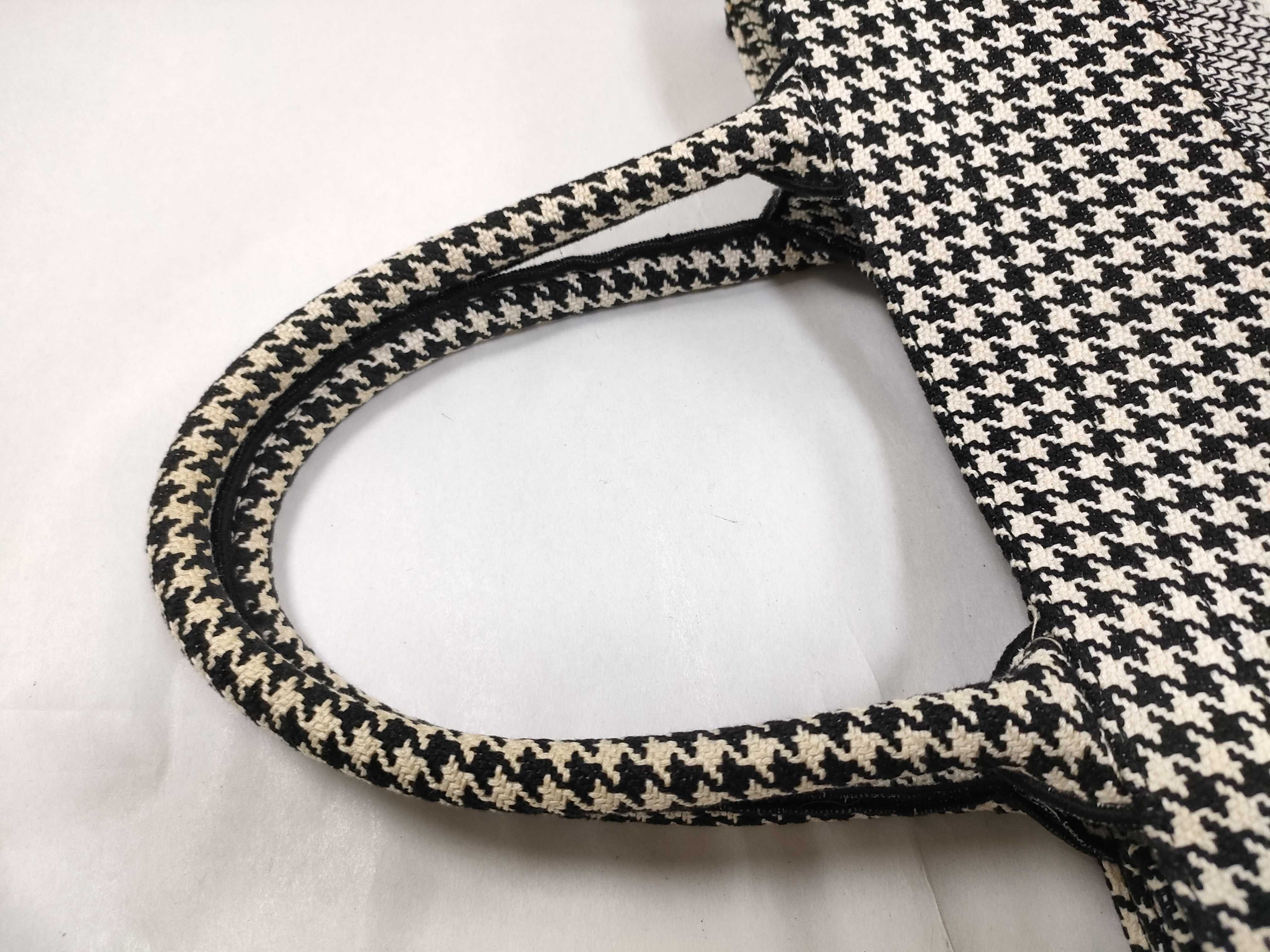 Houndstooth Book Tote Medium Tote Bag — view 3