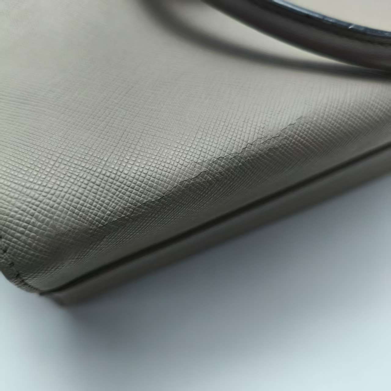 【*Shipped from: China*】PRADA Leather Handbag — view 12