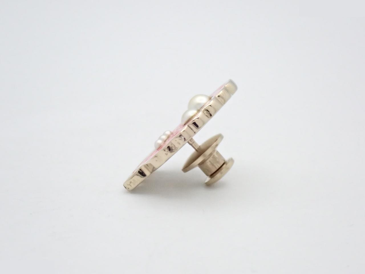 Icon Series (Precious Metals) - Brooches — view 3