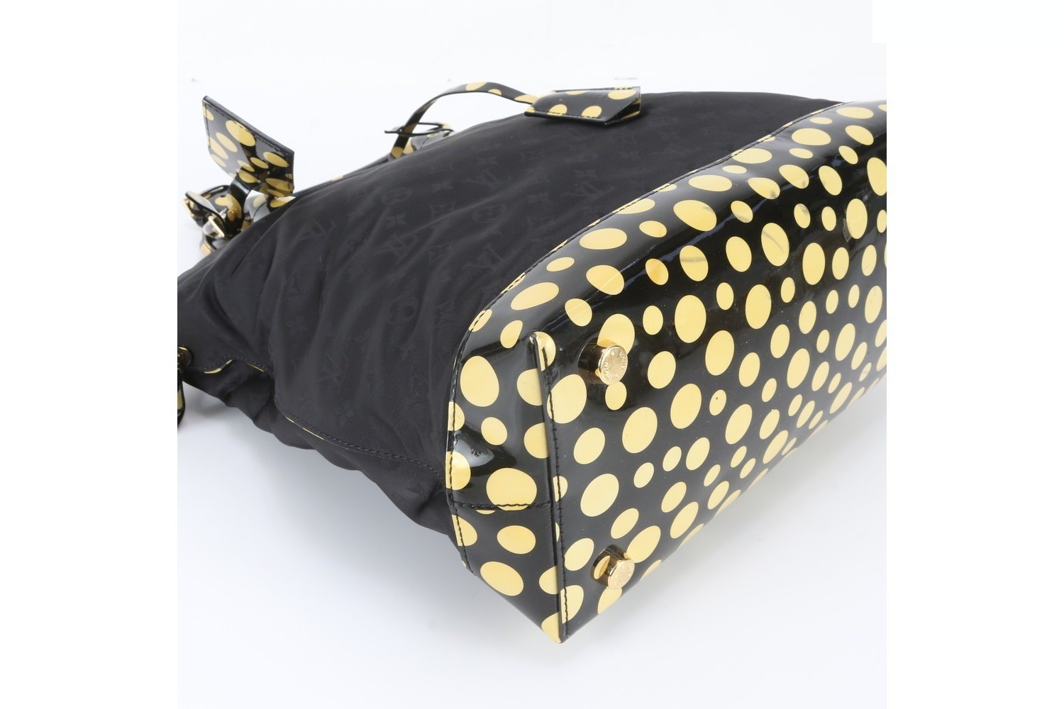 Yayoi Kusama LV x YK Dot Infinity Lockit MM Leather — view 4