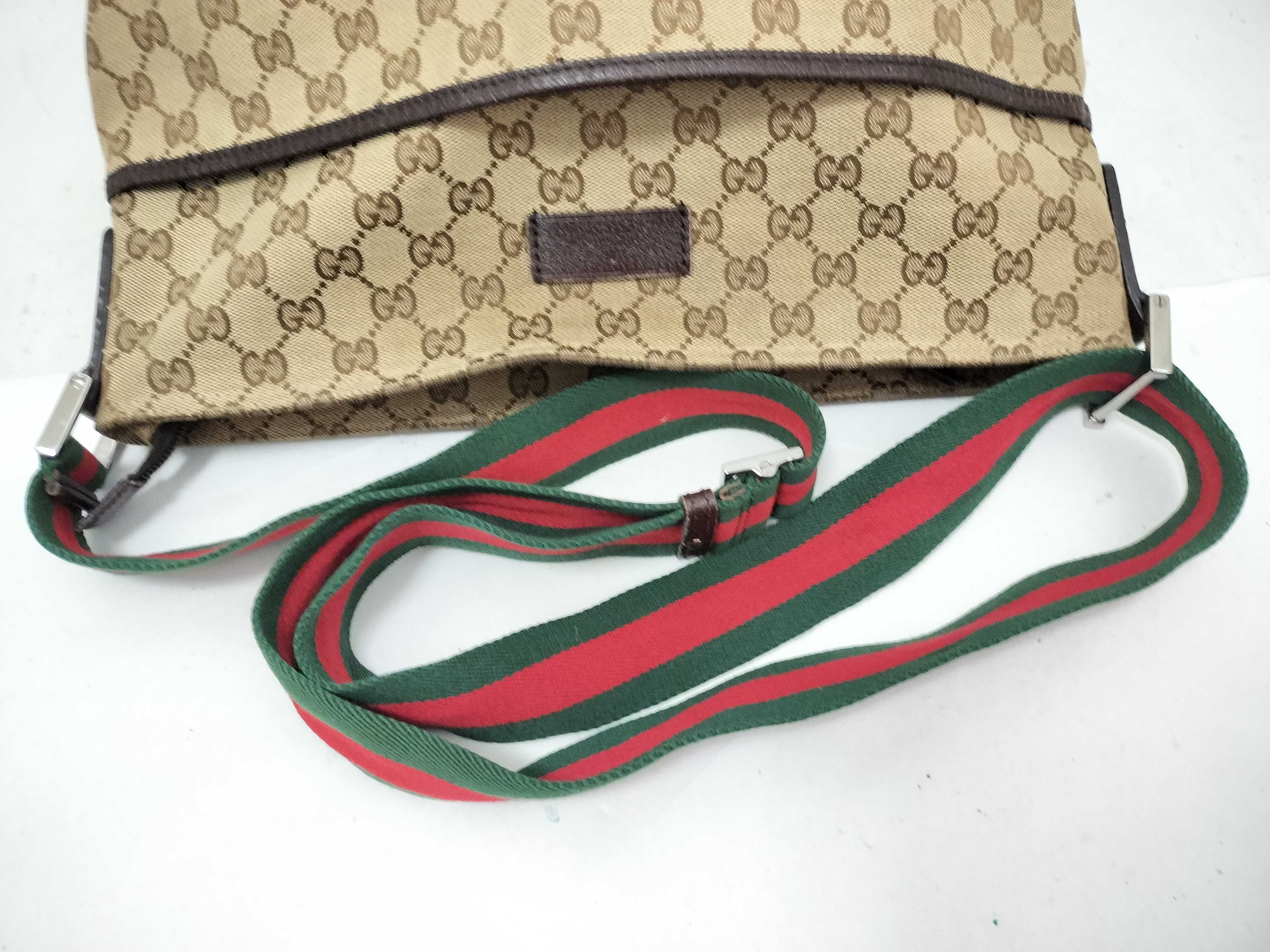 GG Canvas Shoulder Bag, GG Canvas Sherry Shoulder Bag — view 3