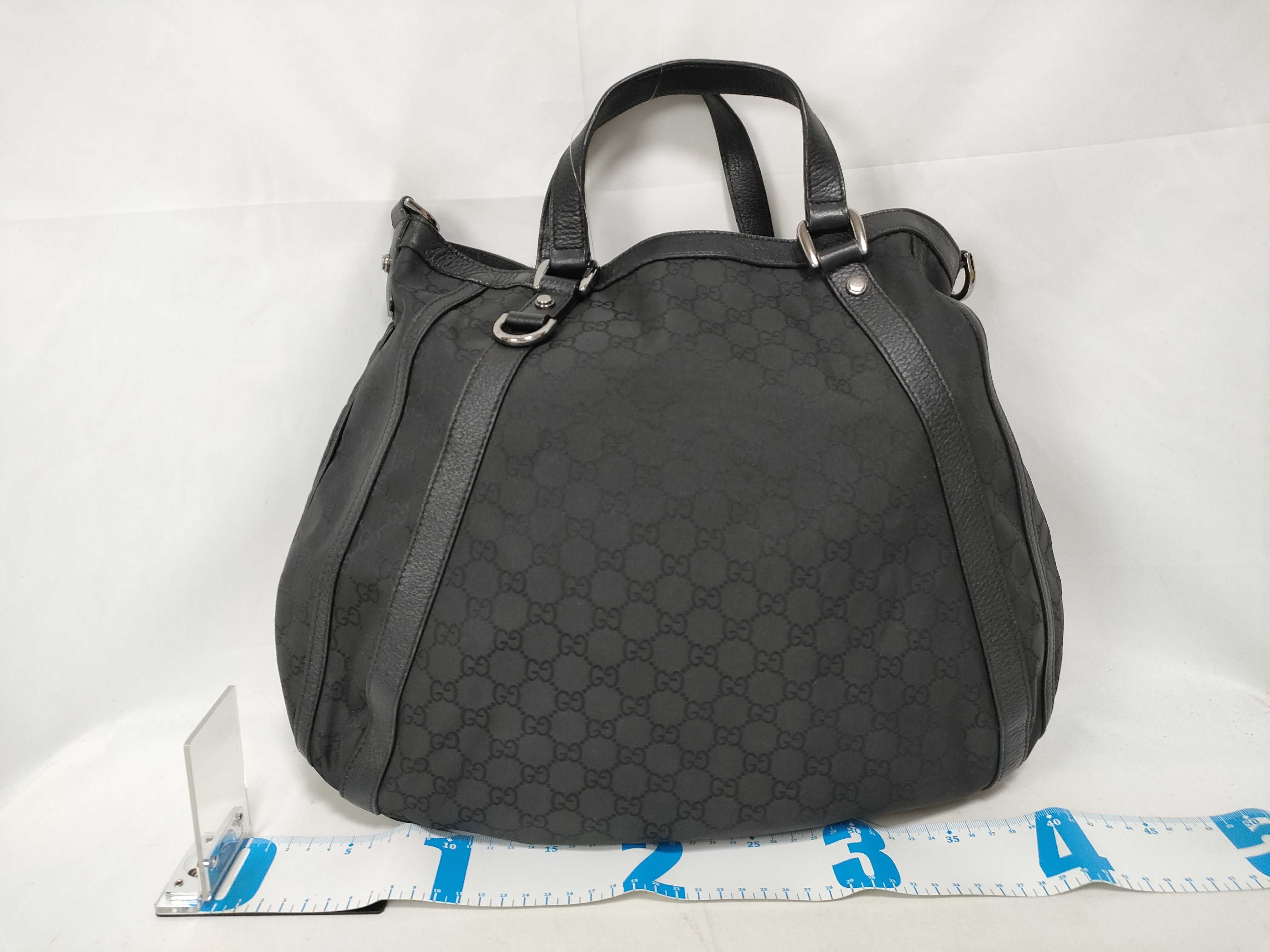 Black GG Canvas Vintage Pumpkin Large Handbag with Shoulder Strap — view 2
