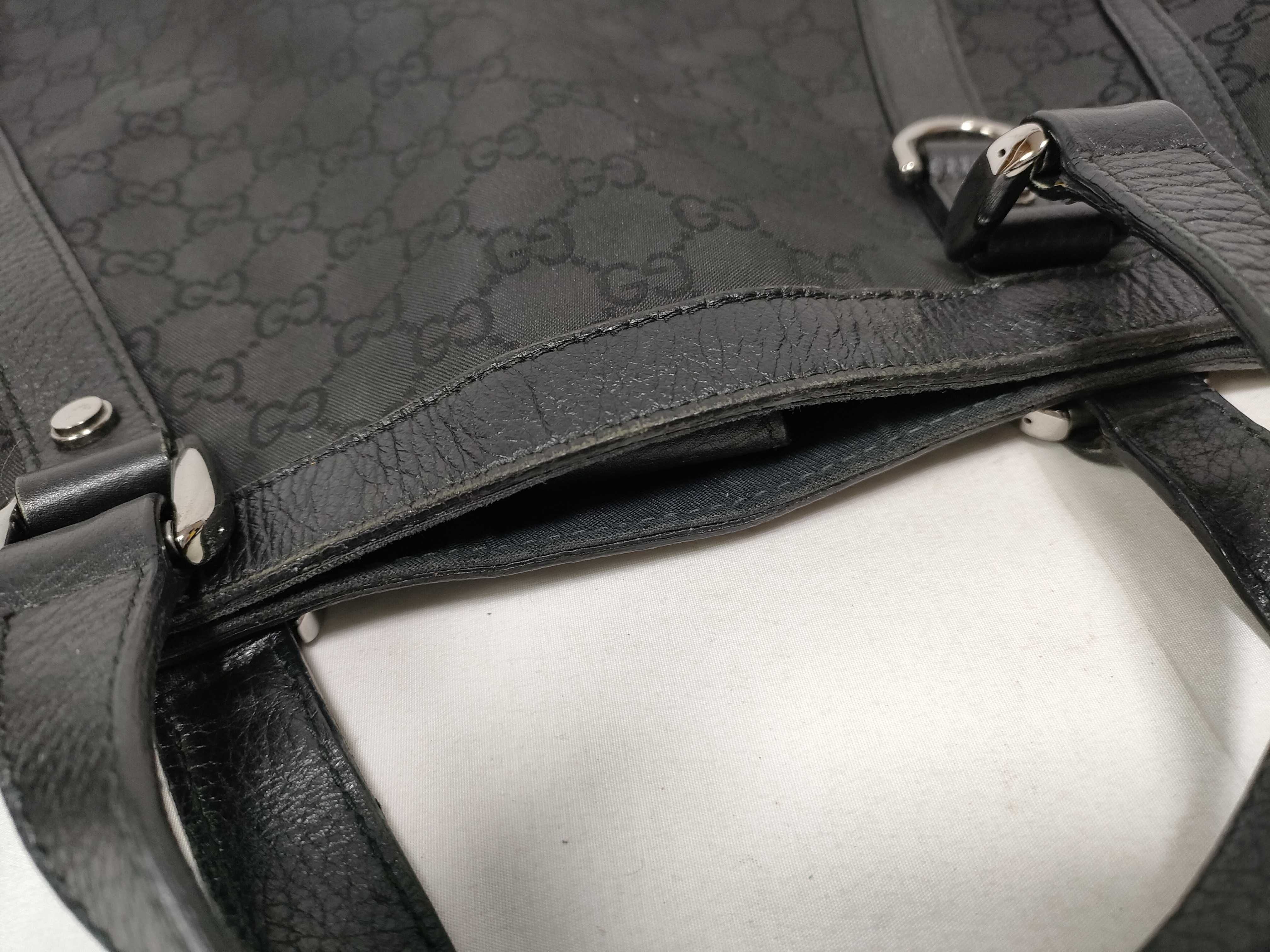 Black GG Canvas Vintage Pumpkin Large Handbag with Shoulder Strap — view 10