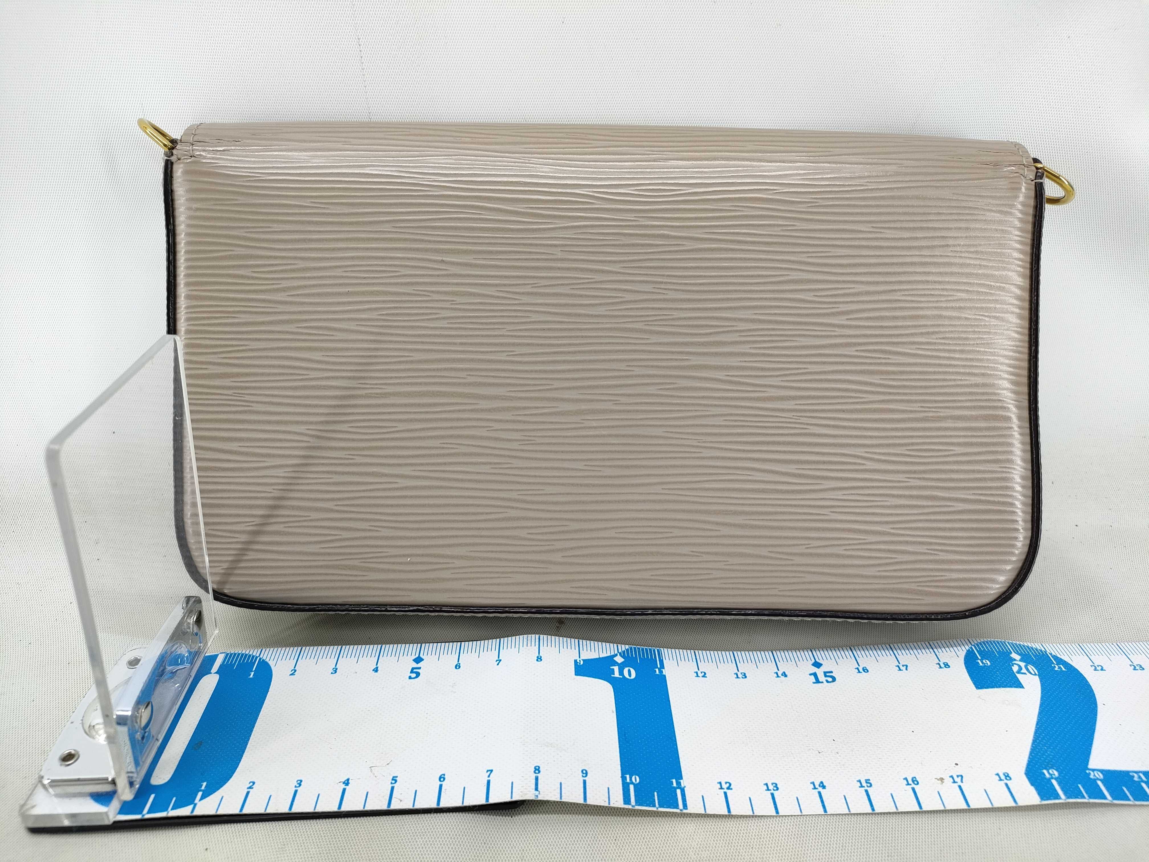 Epi Leather Pochette Felicie Galet M68758 TJ026 Shoulder Bag — view 2