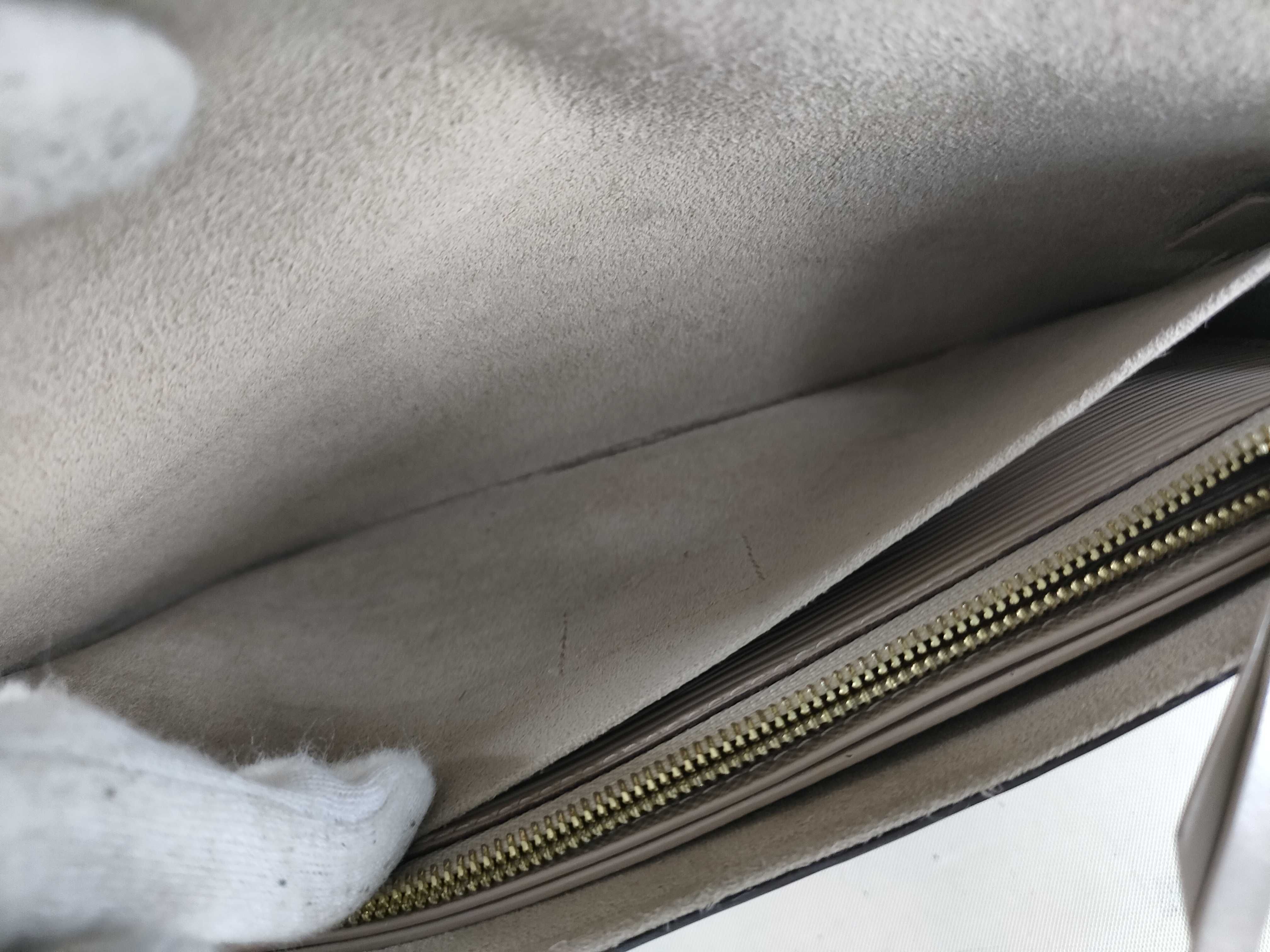 Epi Leather Pochette Felicie Galet M68758 TJ026 Shoulder Bag — view 11
